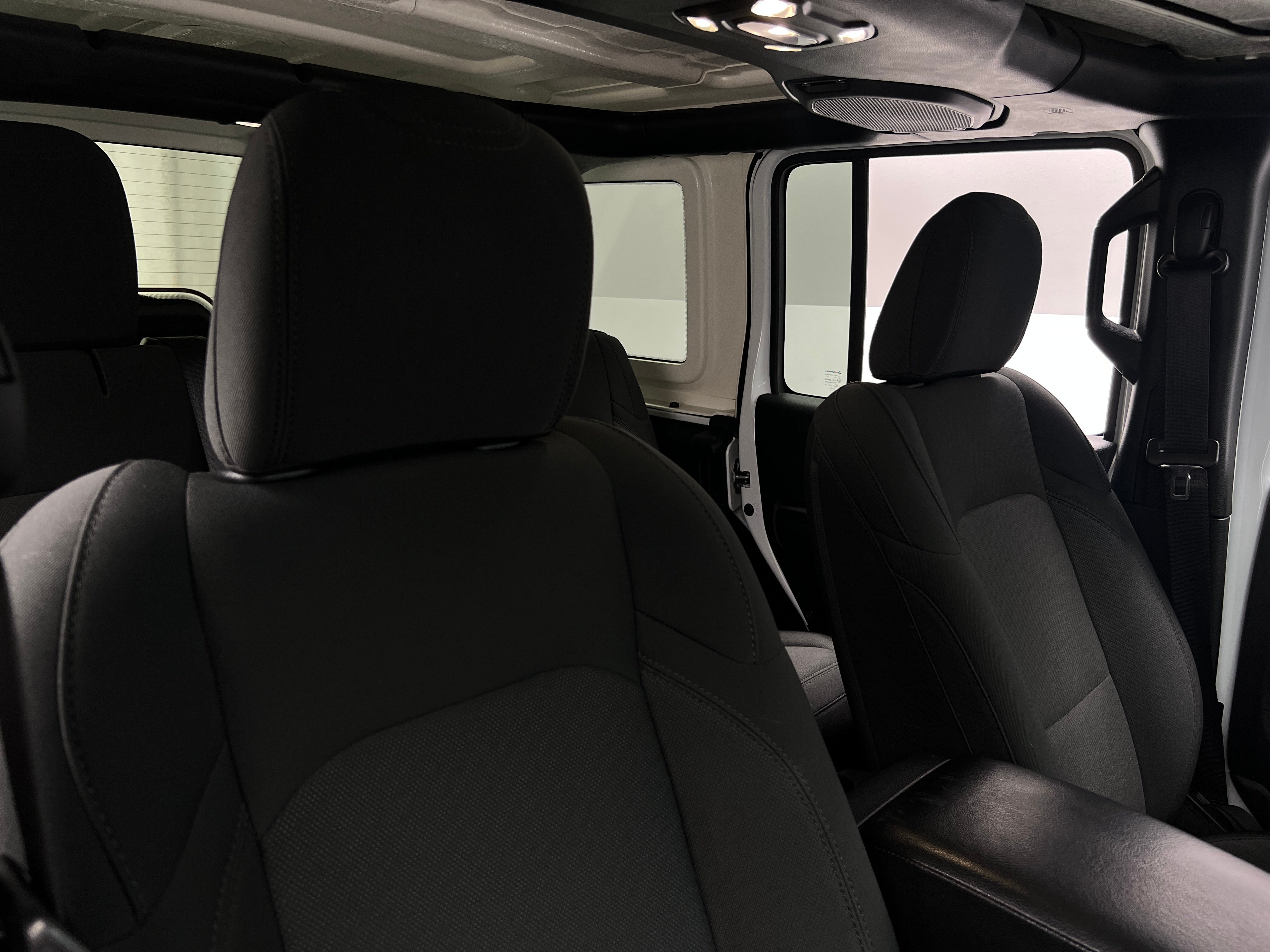 2021 Jeep Wrangler Unlimited Sport S 2