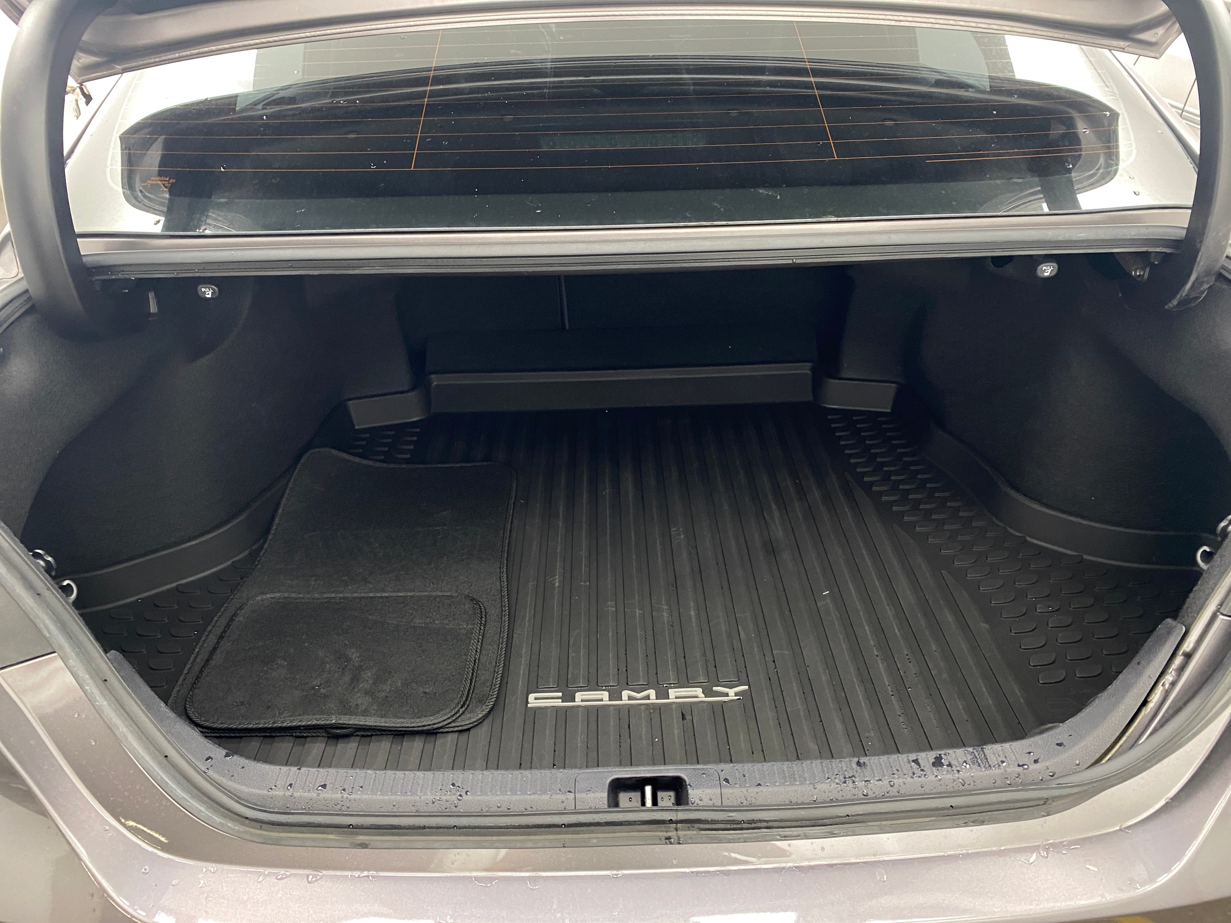 2021 Toyota Camry SE 7