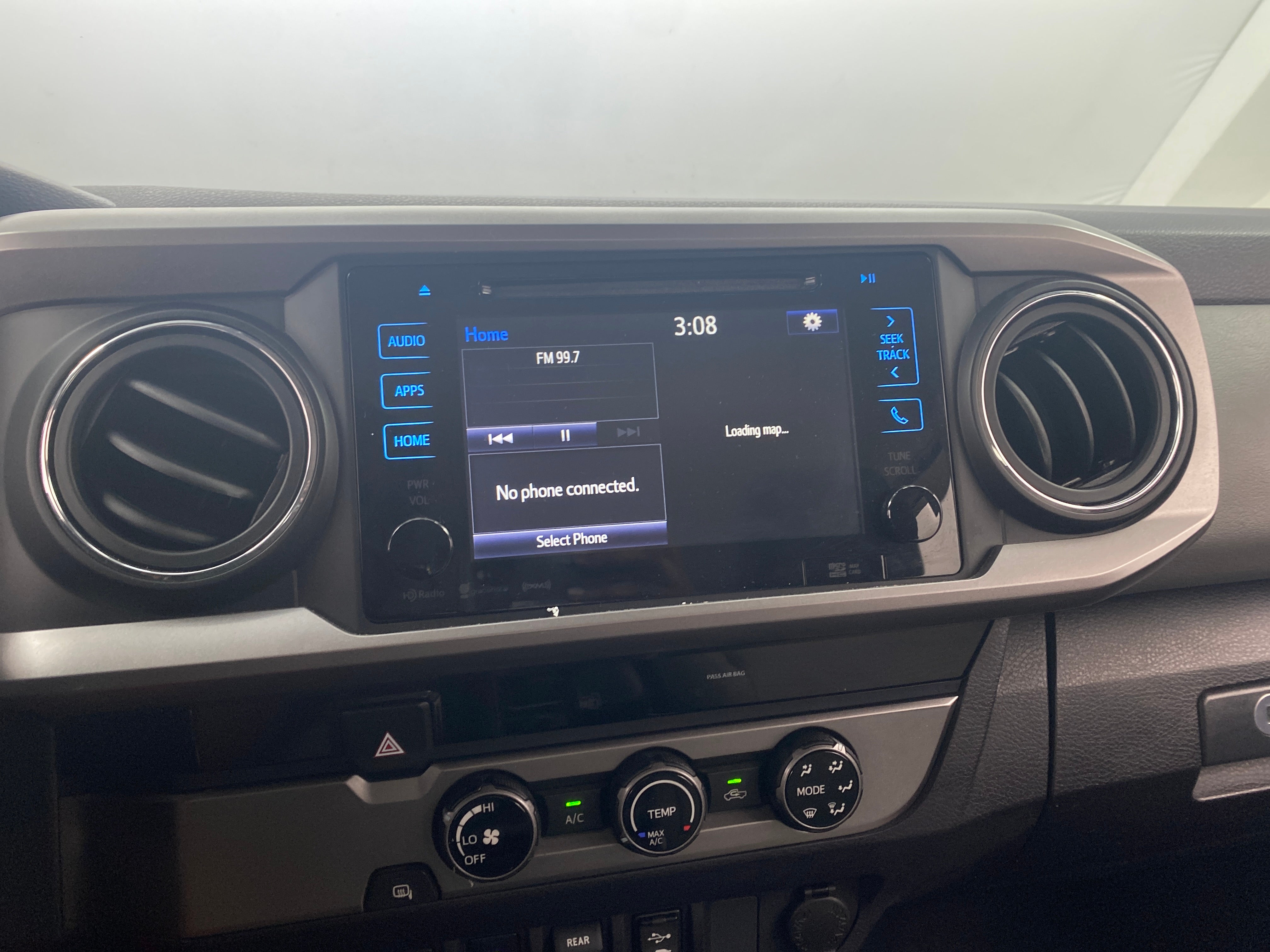 2018 Toyota Tacoma TRD Sport 4