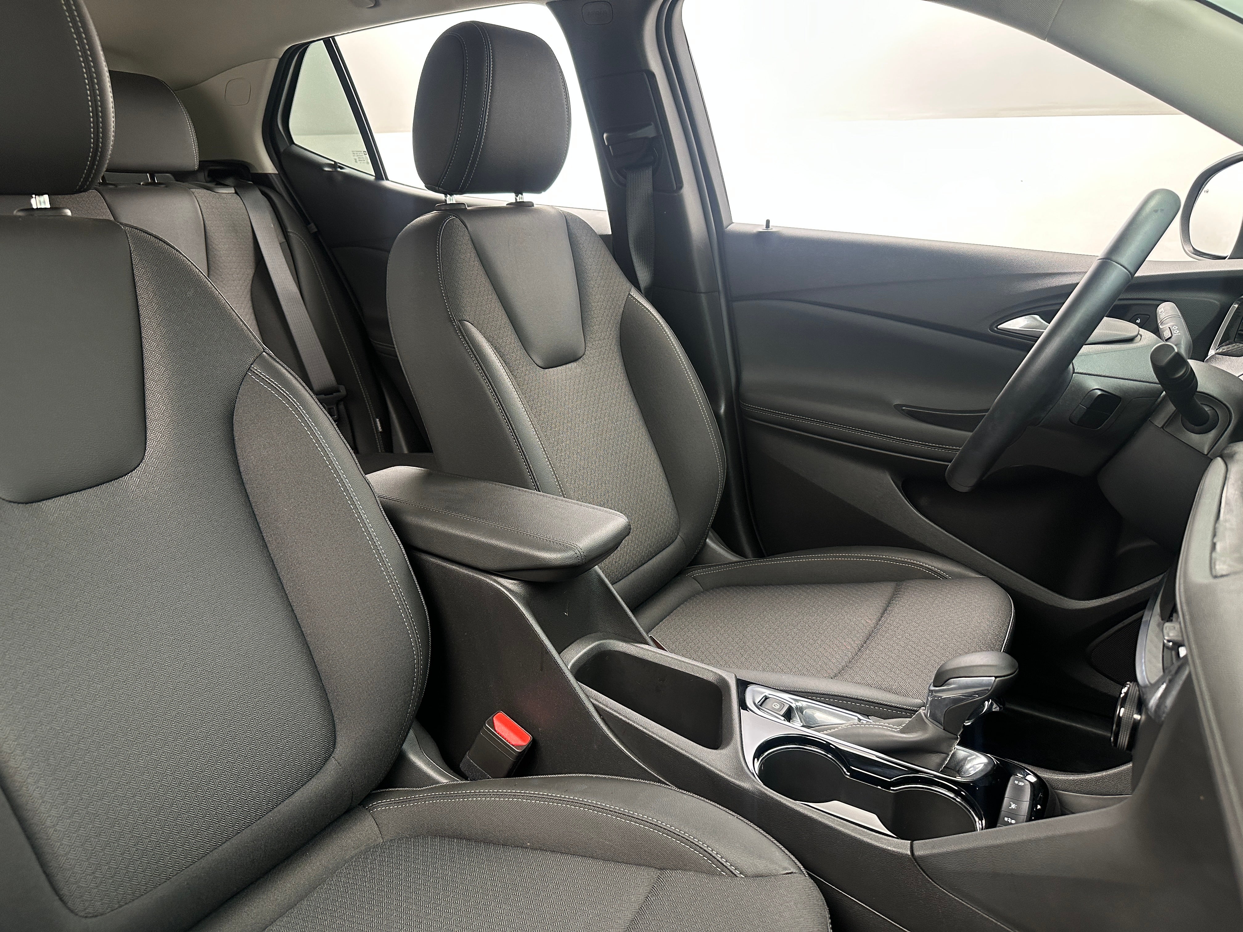 2025 Buick Encore GX Preferred 2