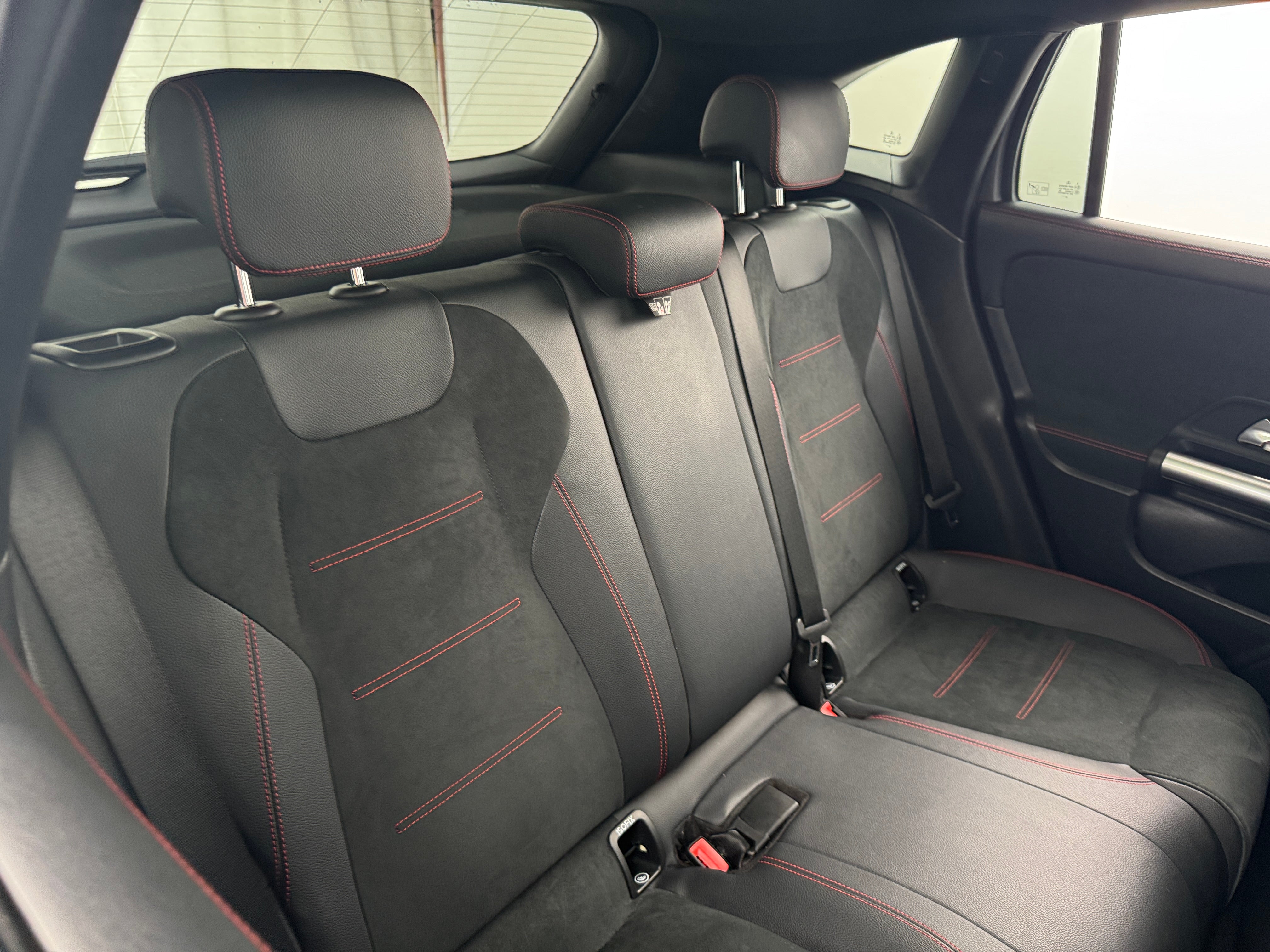 2023 Mercedes-Benz GLA 250 4MATIC 5