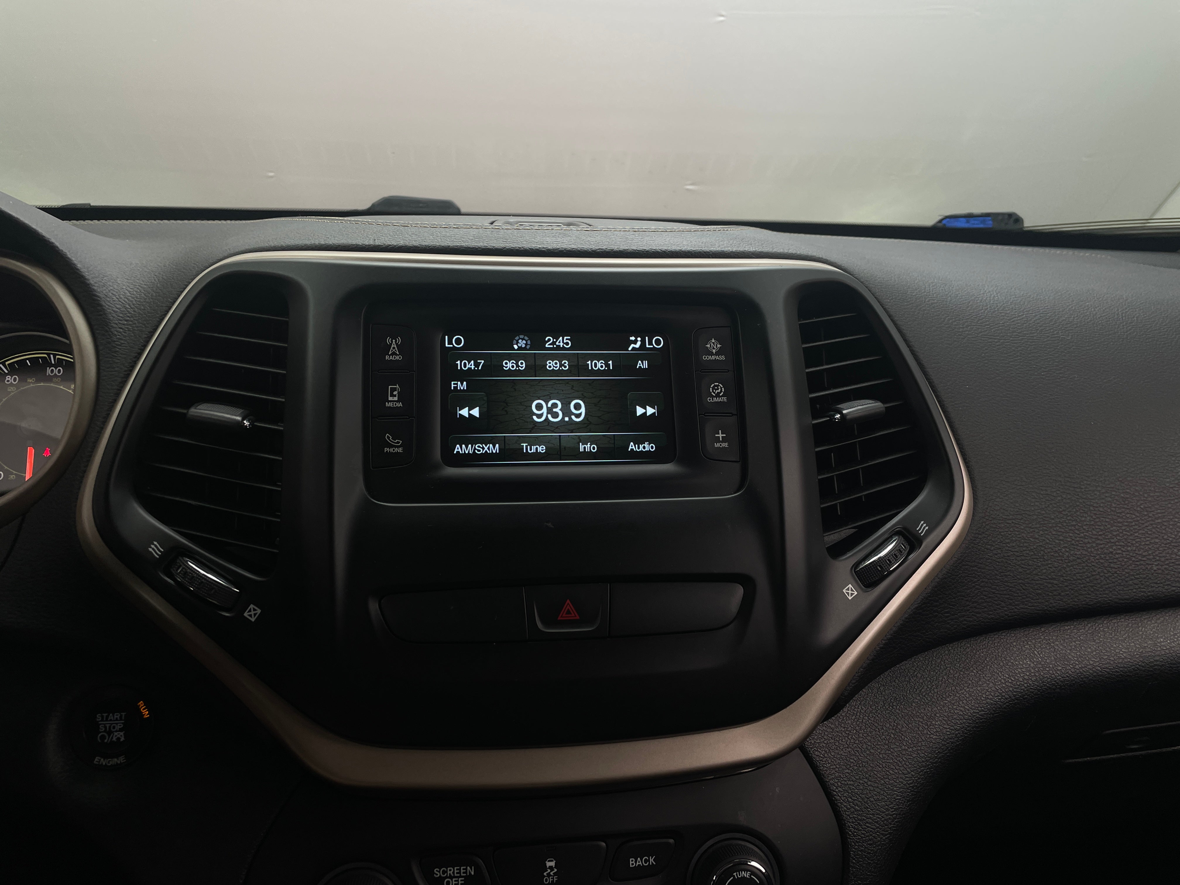 2016 Jeep Cherokee Latitude 4