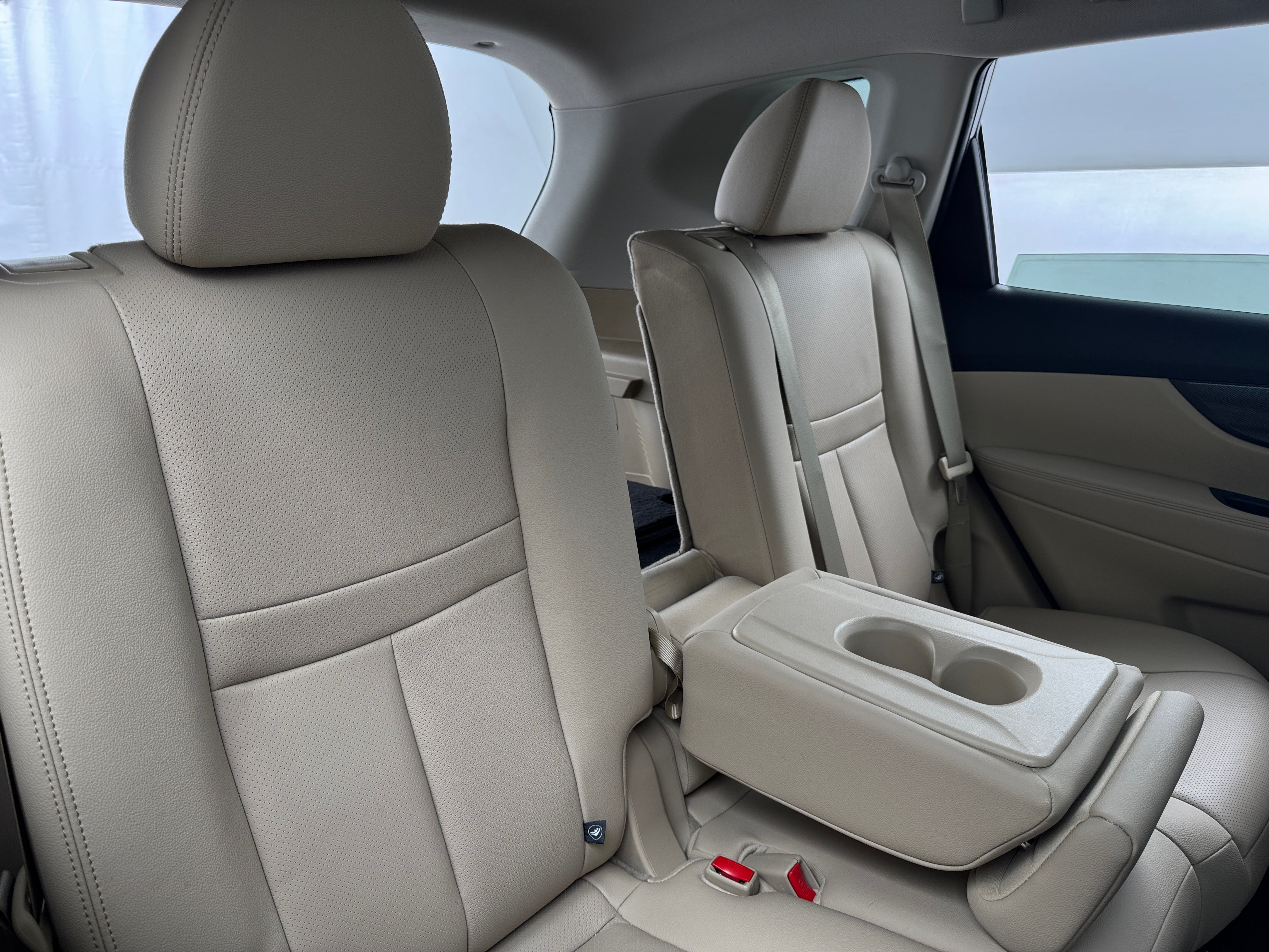 2016 Nissan Rogue SL 6