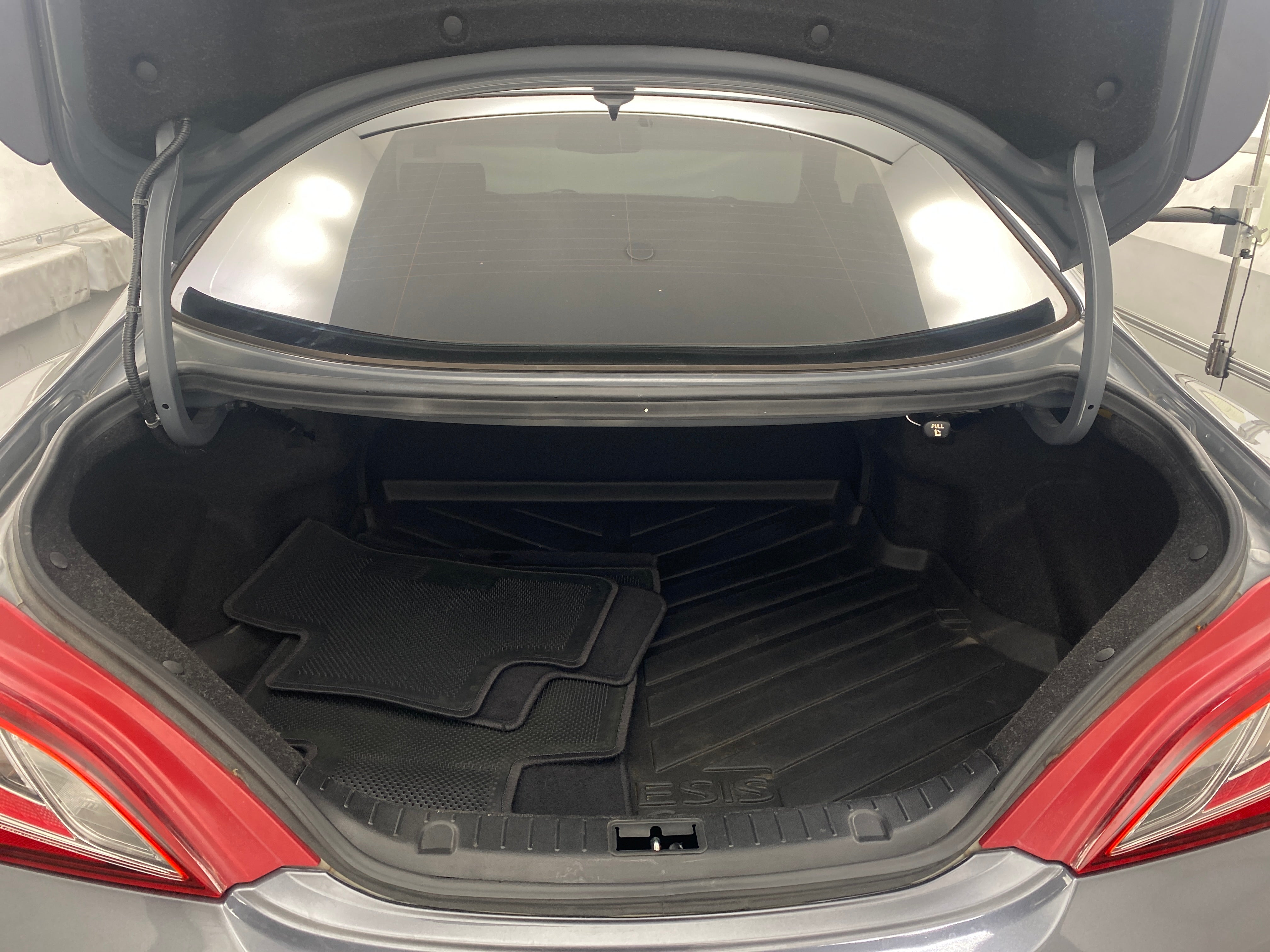 2016 Hyundai Genesis Ultimate 4