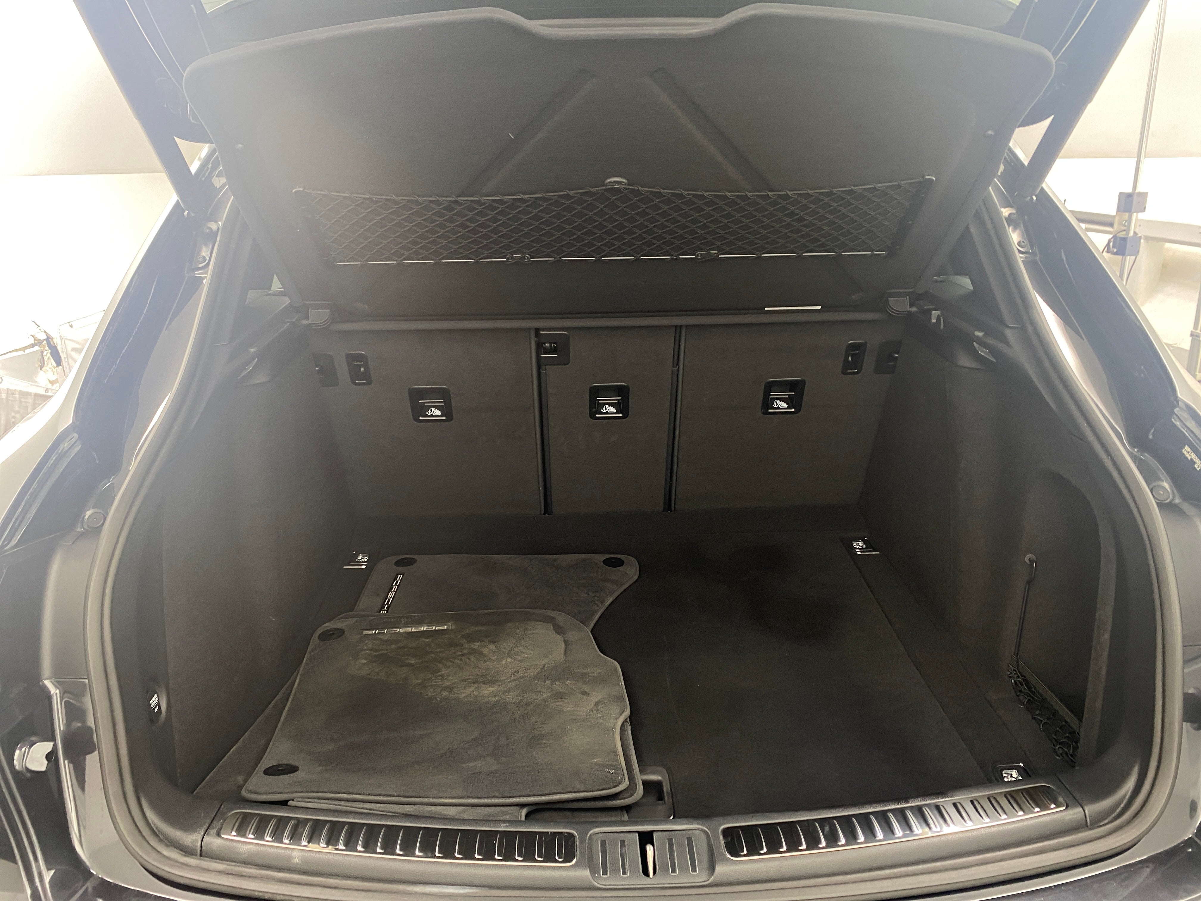 2019 Porsche Macan S 7
