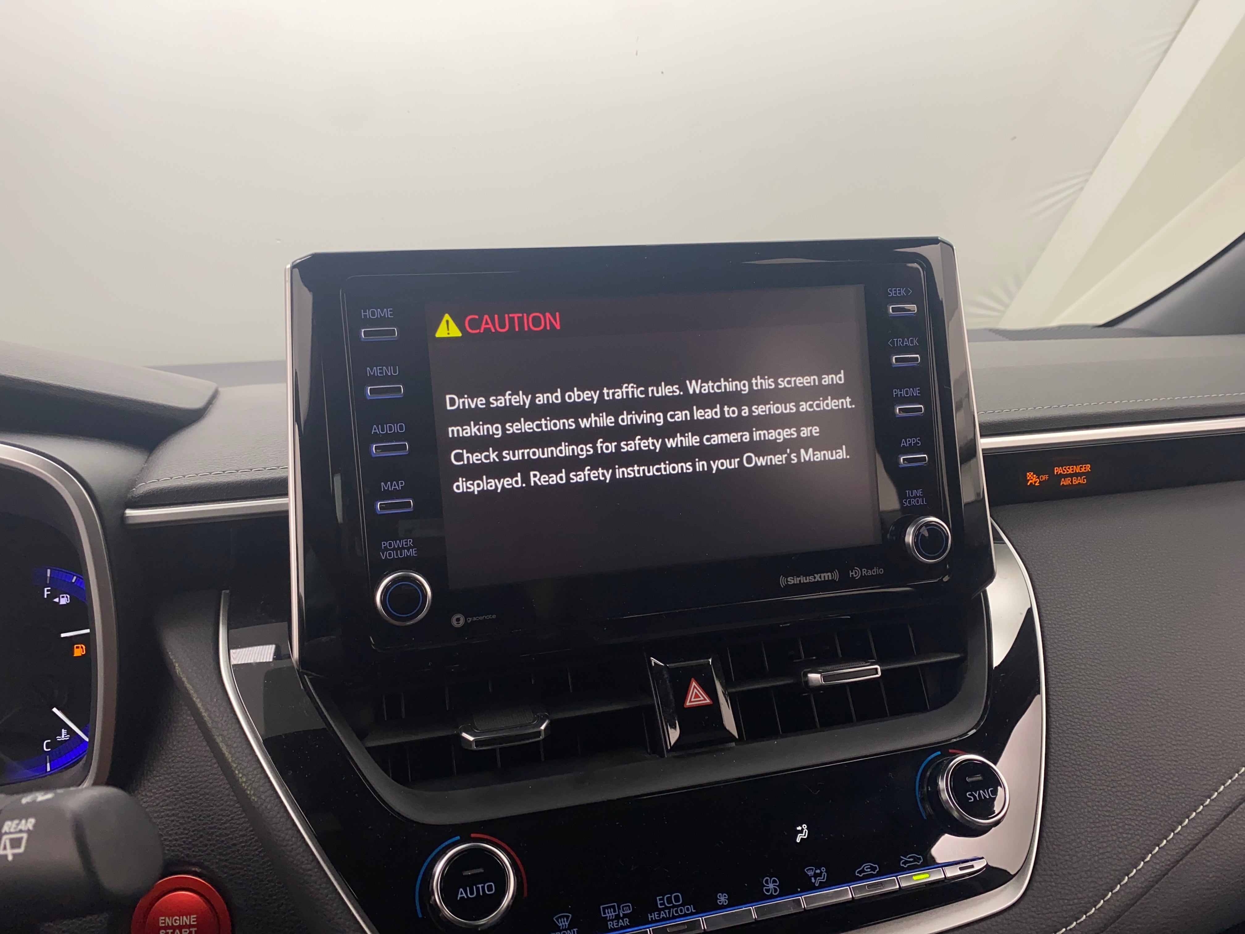 2021 Toyota Corolla XSE 4