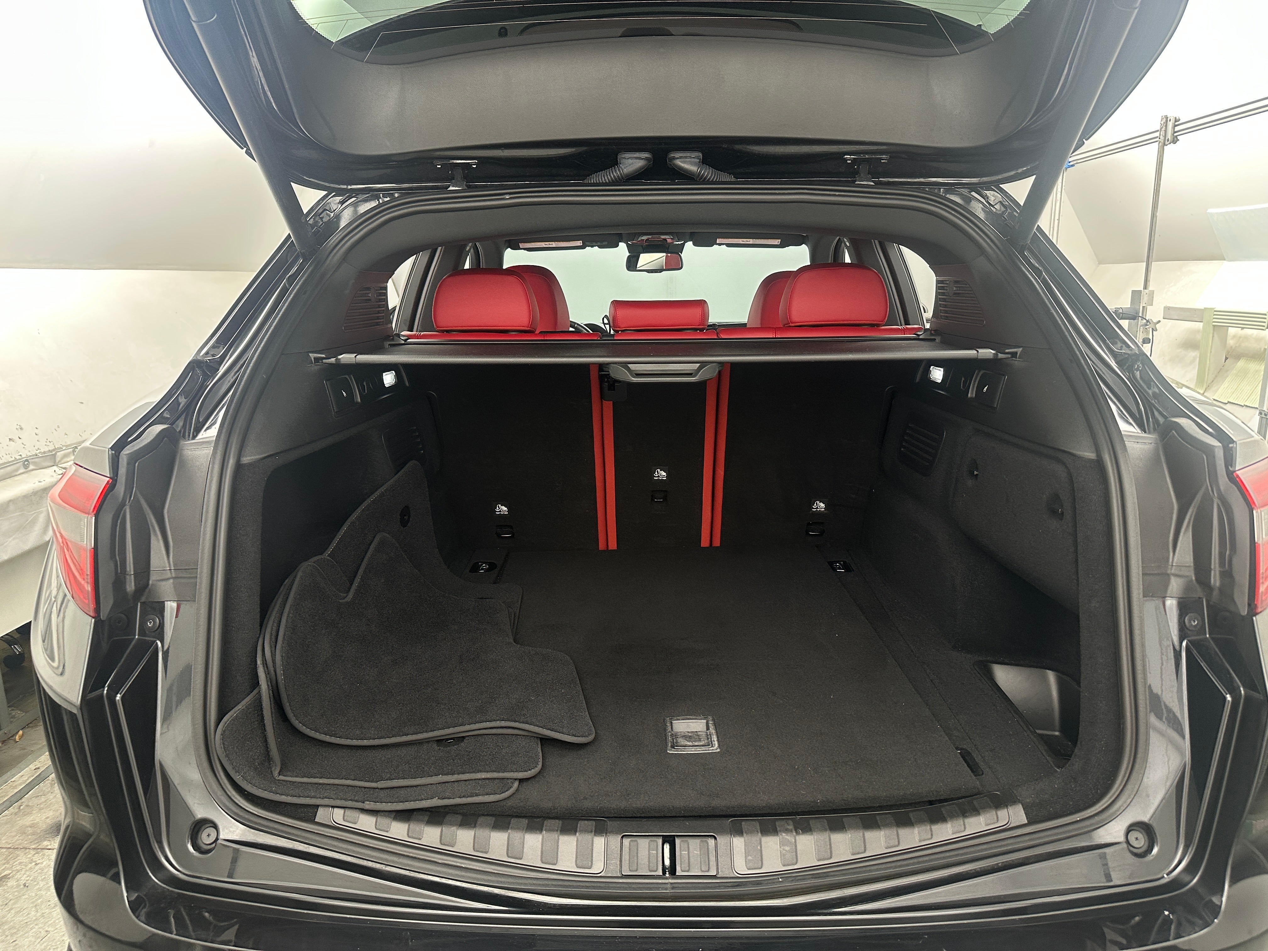 2022 Alfa Romeo Stelvio Ti 6