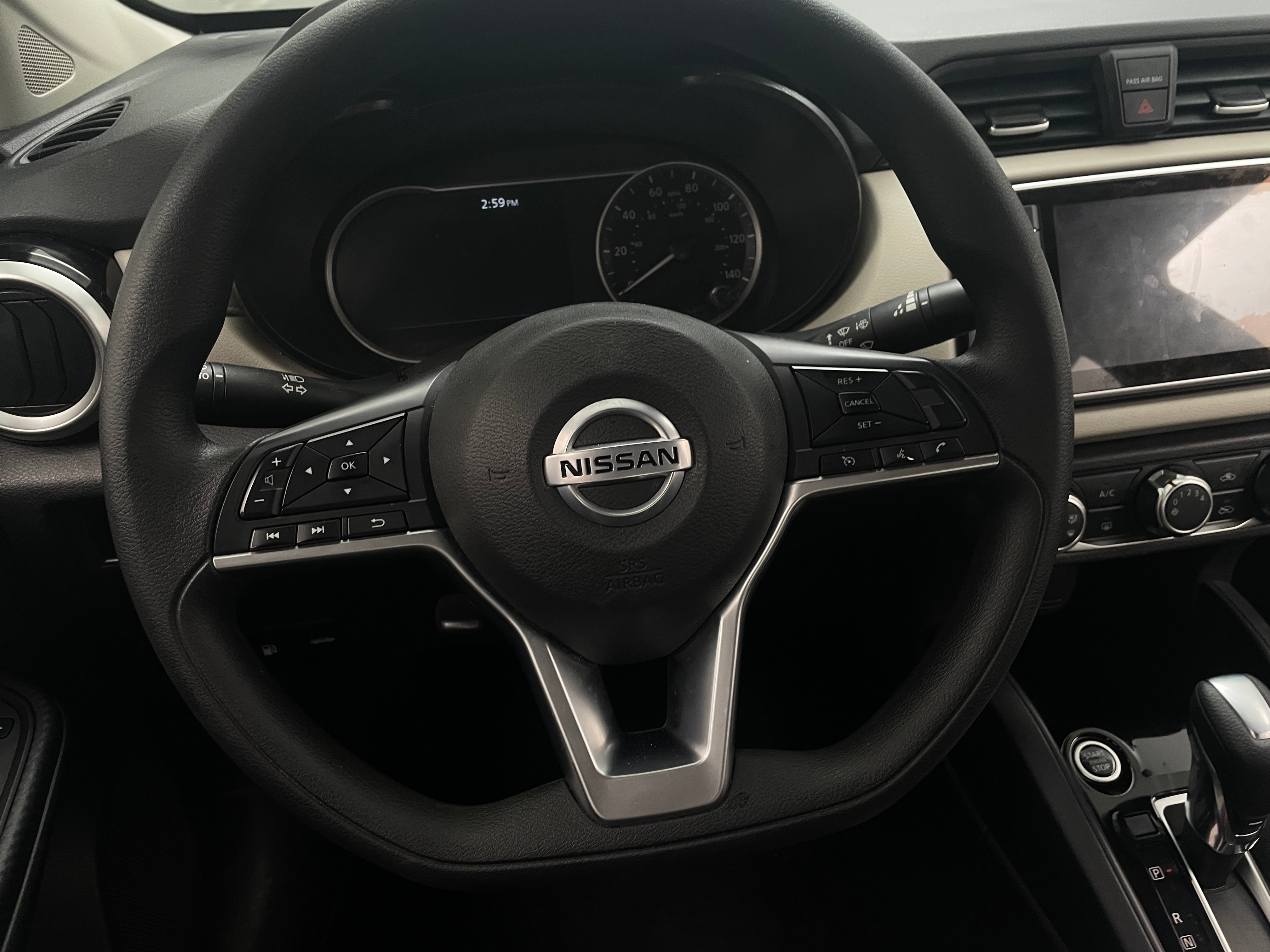 2021 Nissan Versa SV 5