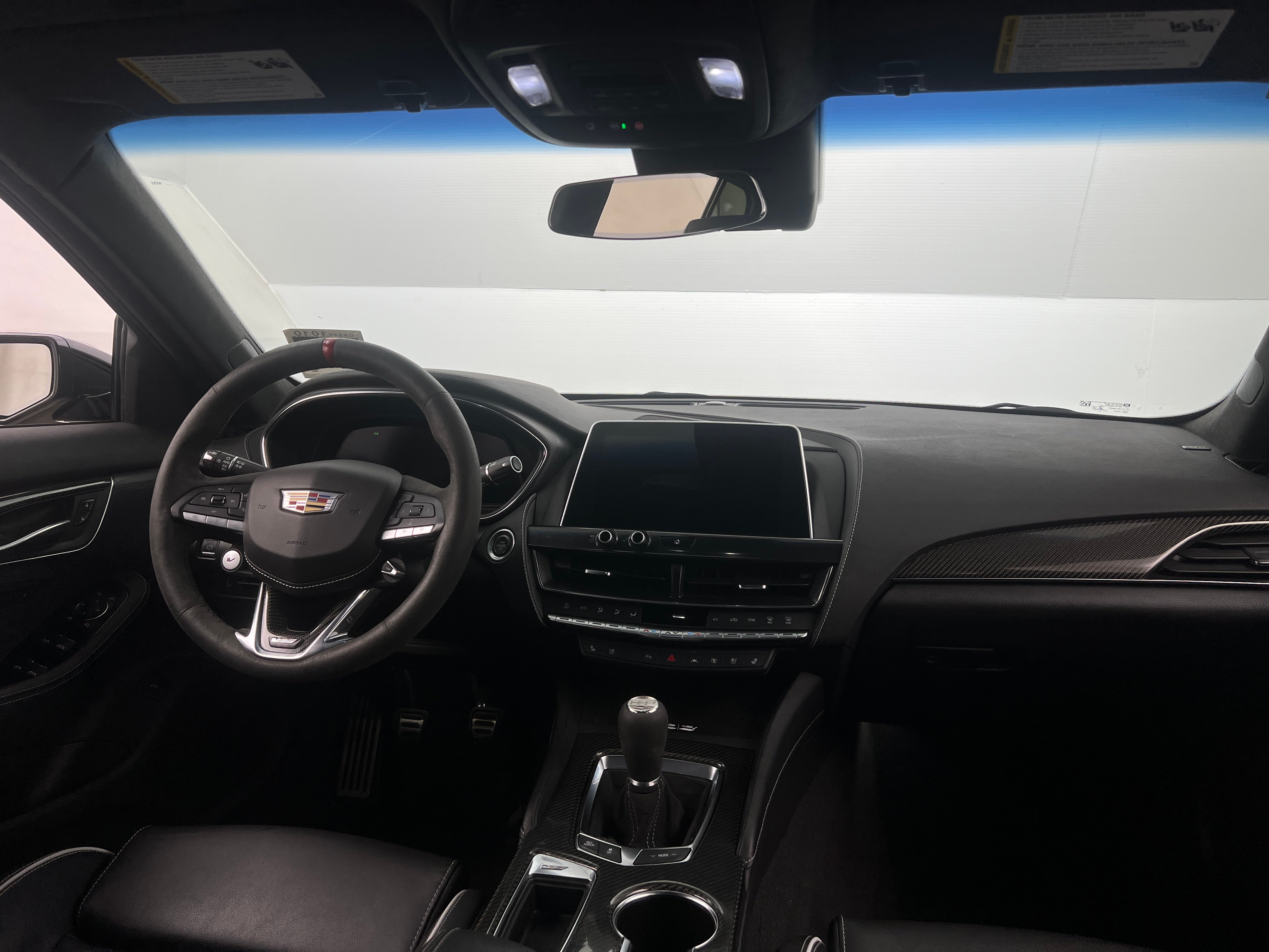2022 Cadillac CT5 V 2