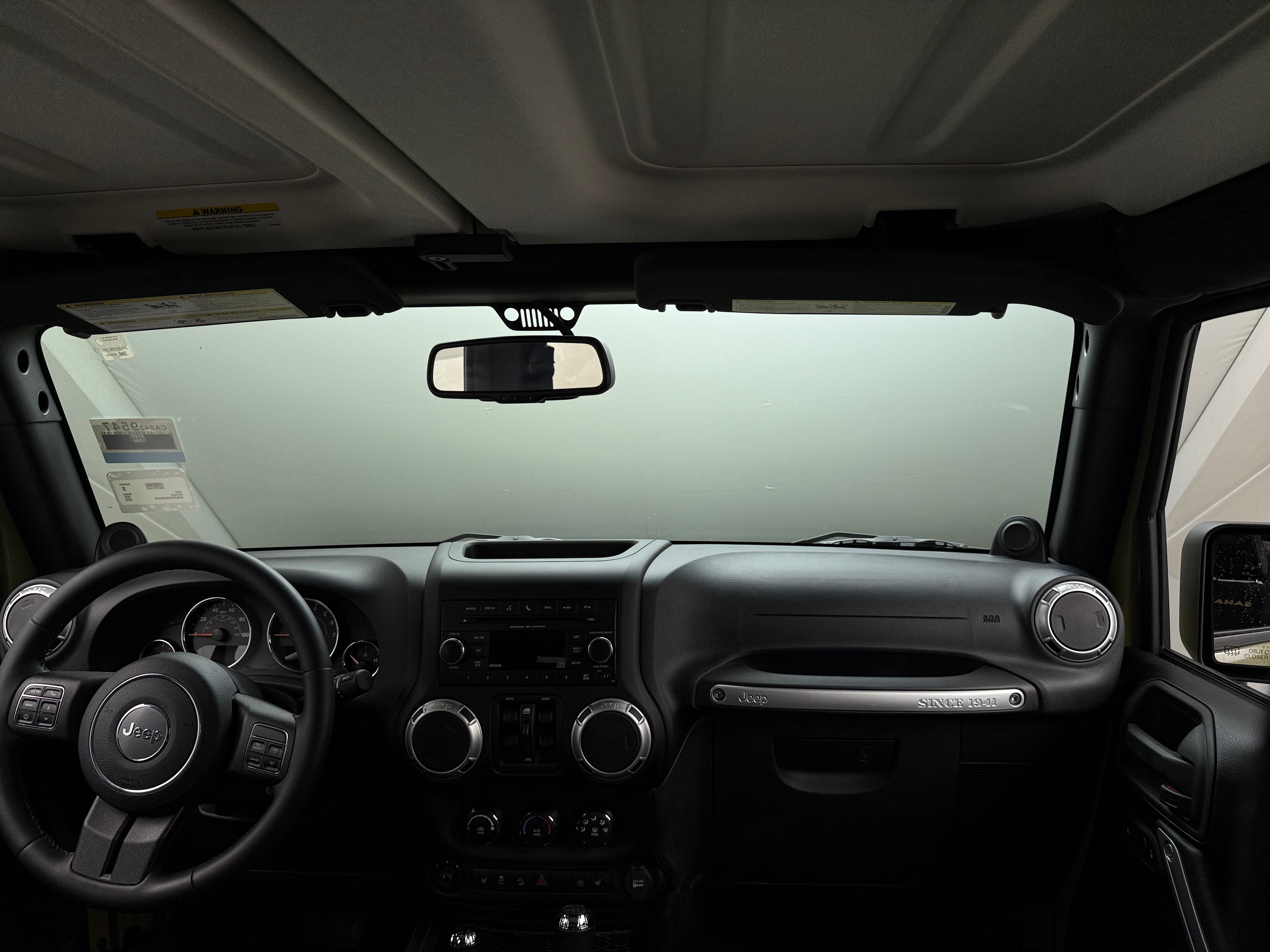2013 Jeep Wrangler Unlimited Sahara 3