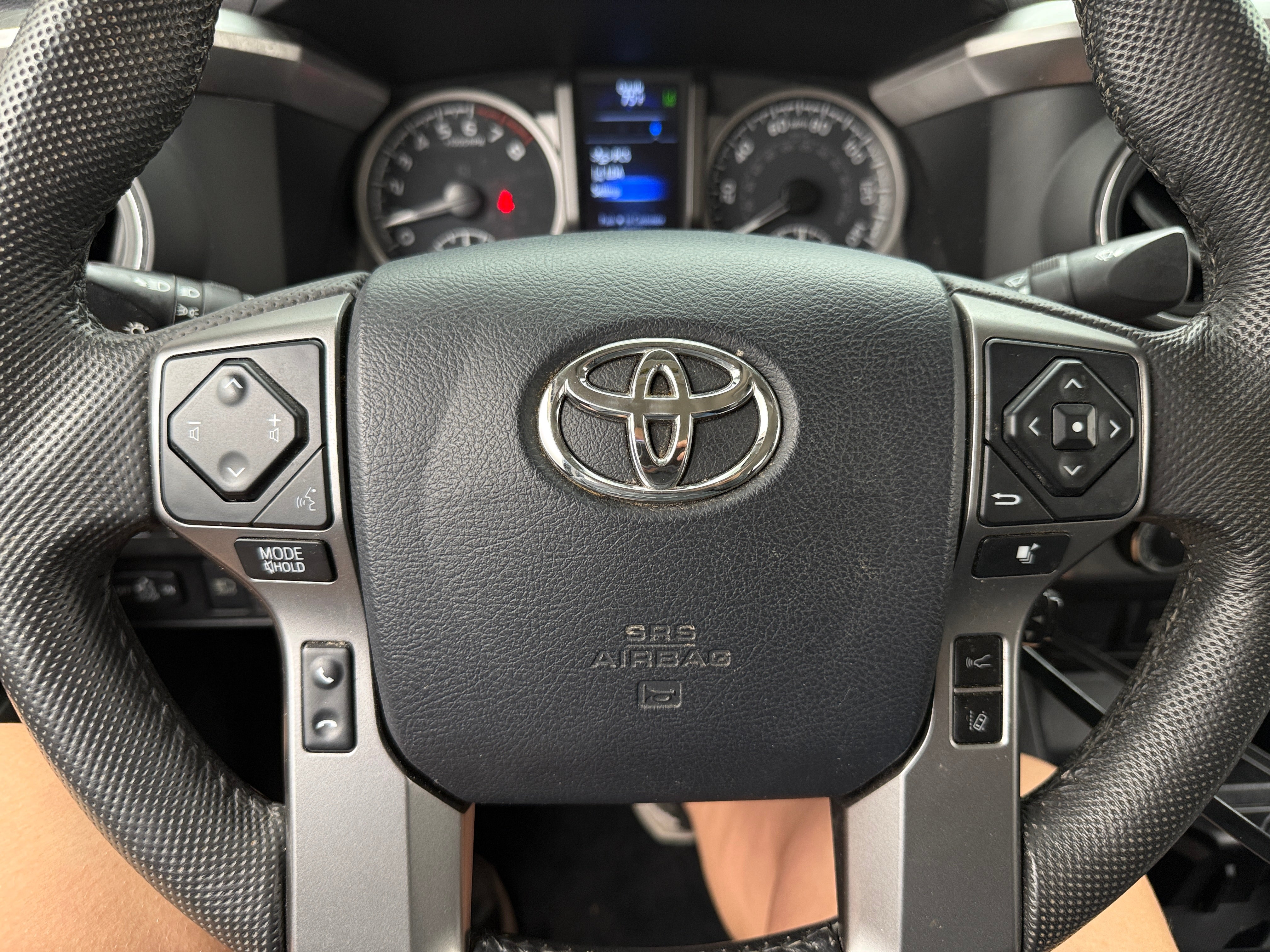 2020 Toyota Tacoma SR5 5
