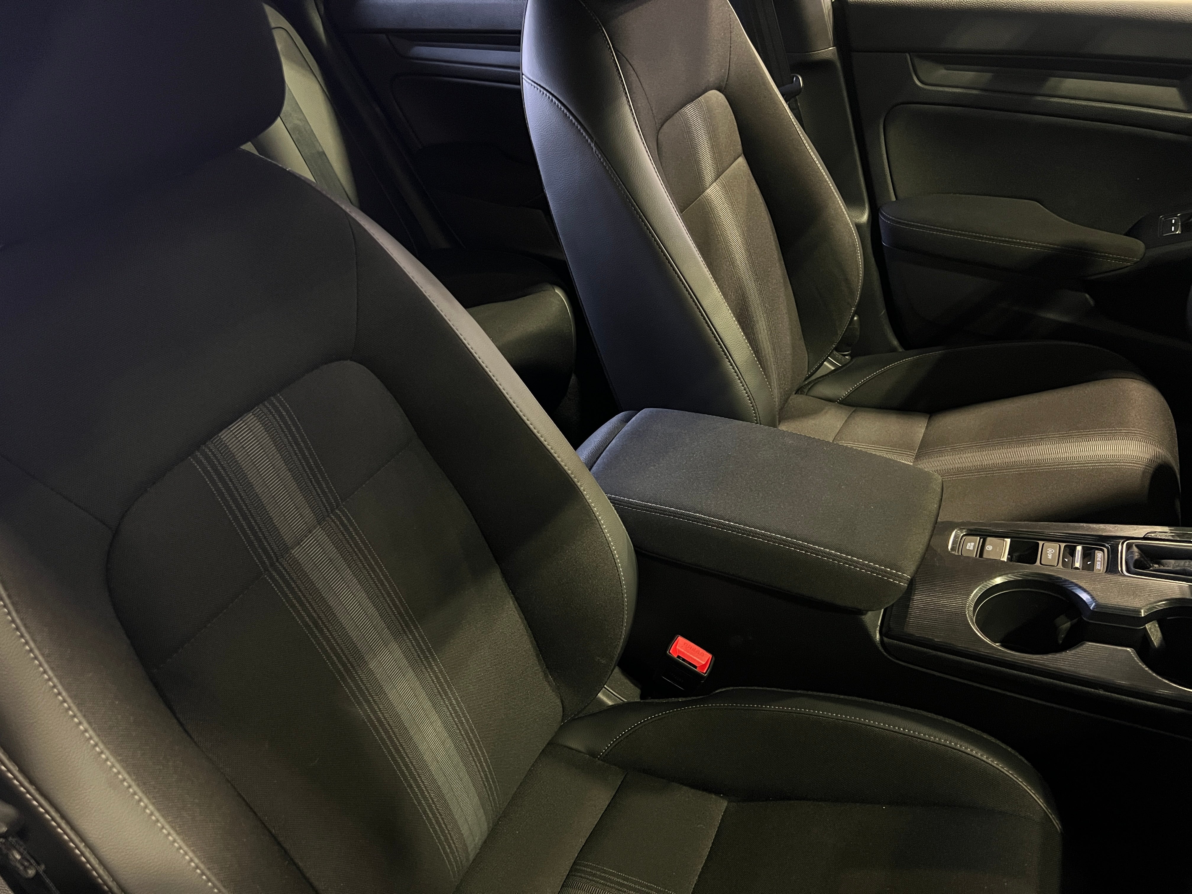 2022 Honda Civic Sport 2