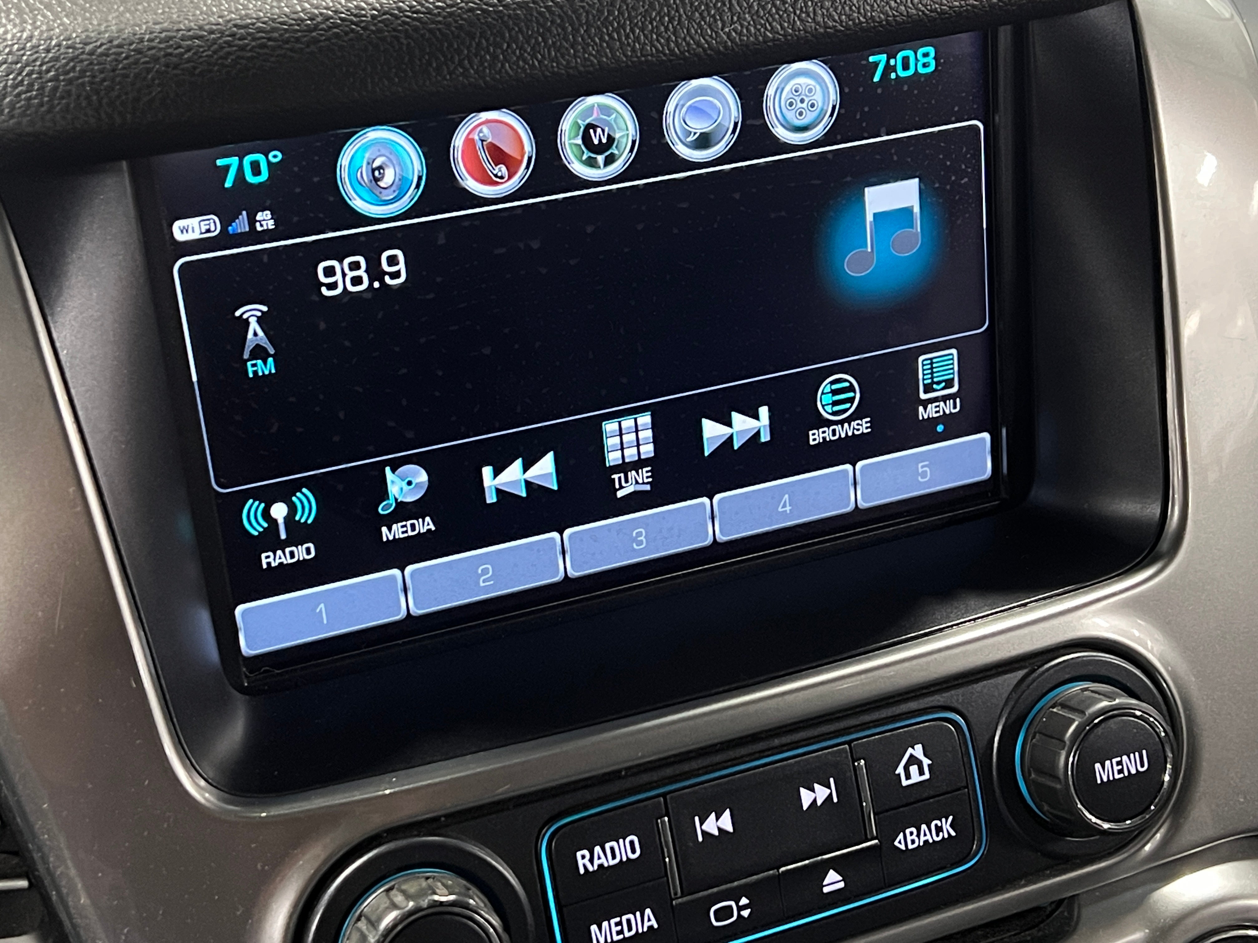 2020 Chevrolet Tahoe Premier 3
