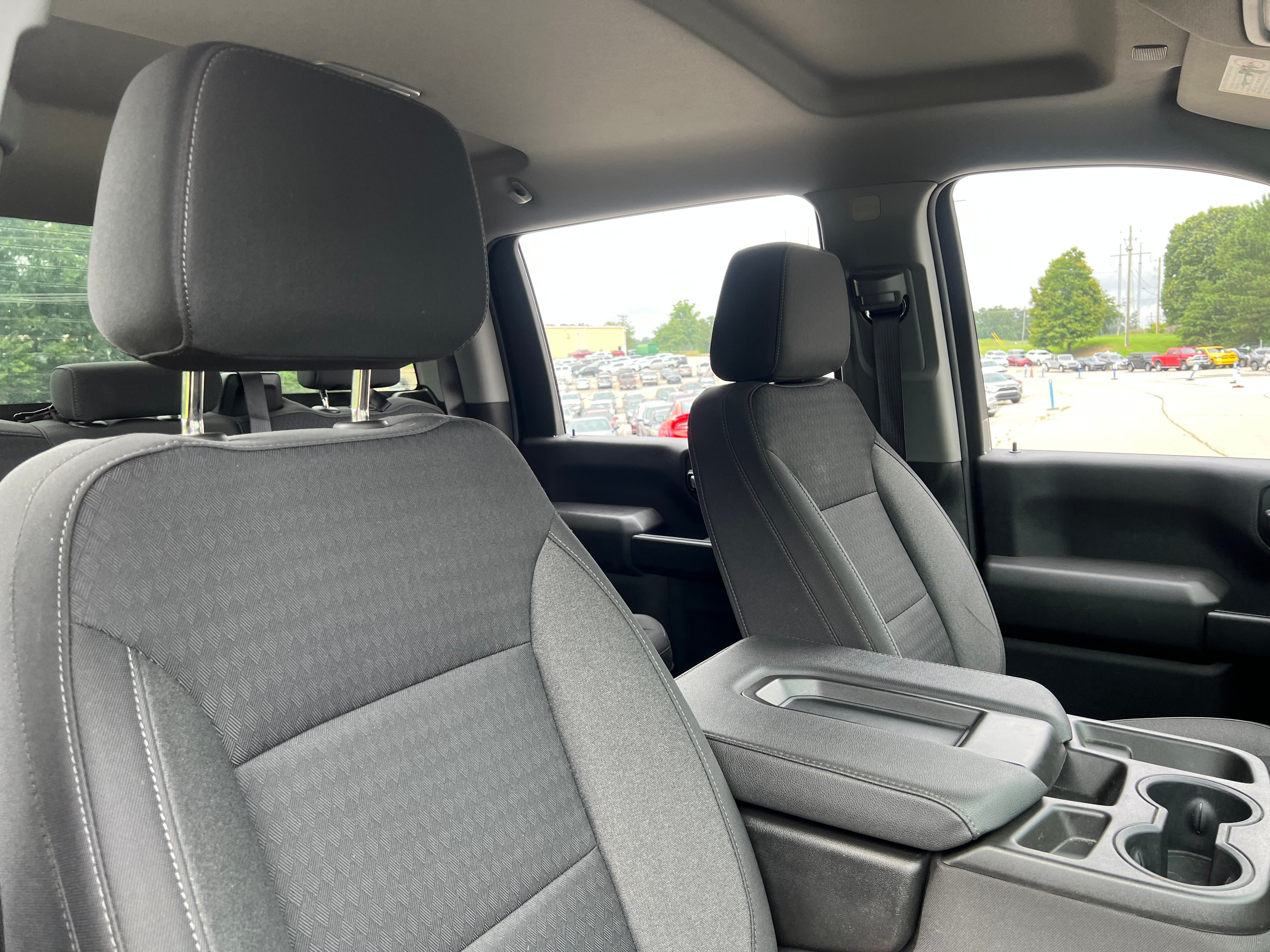 2023 Chevrolet Silverado 2500 Custom 2