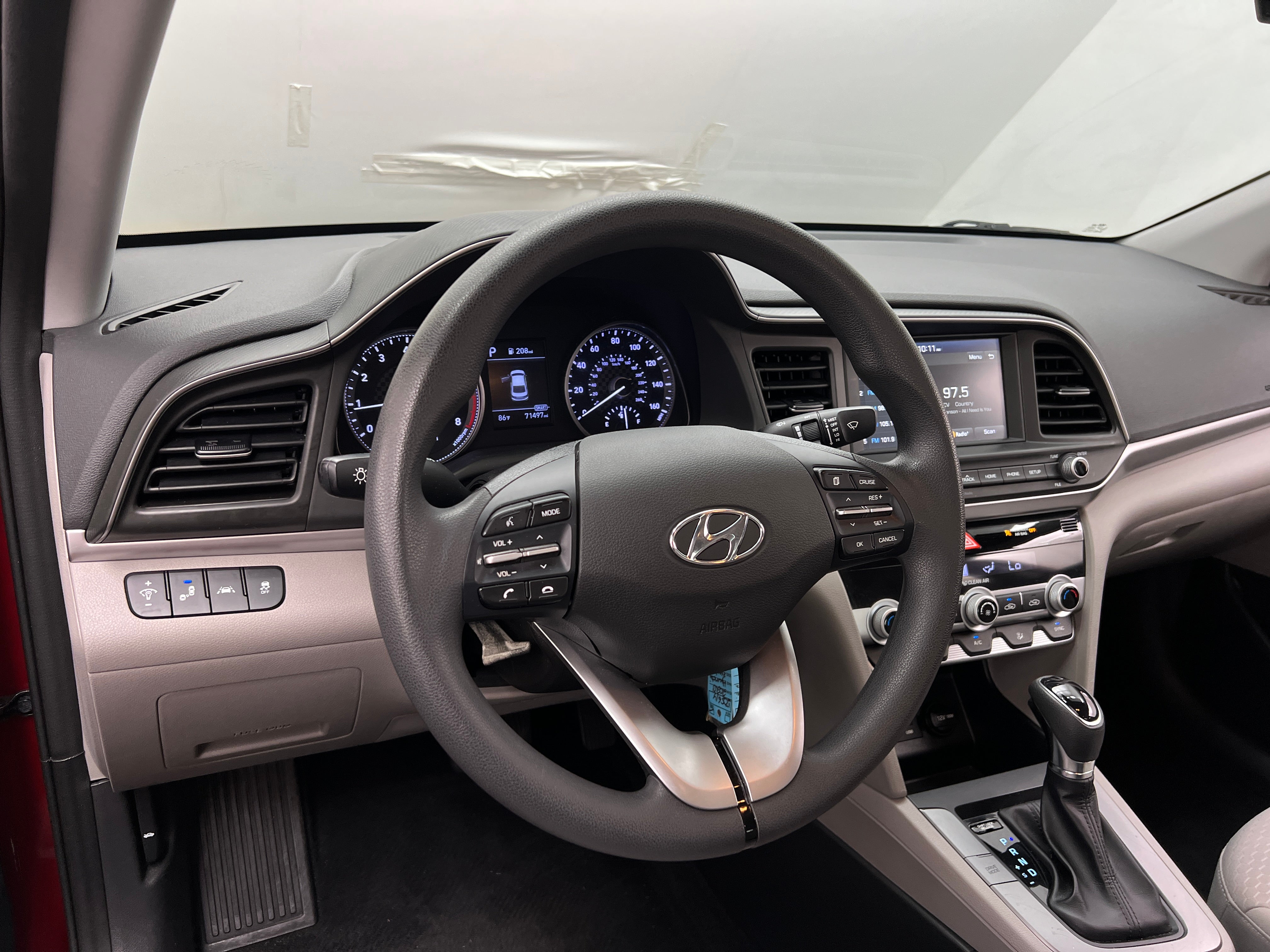2020 Hyundai Elantra SEL 5