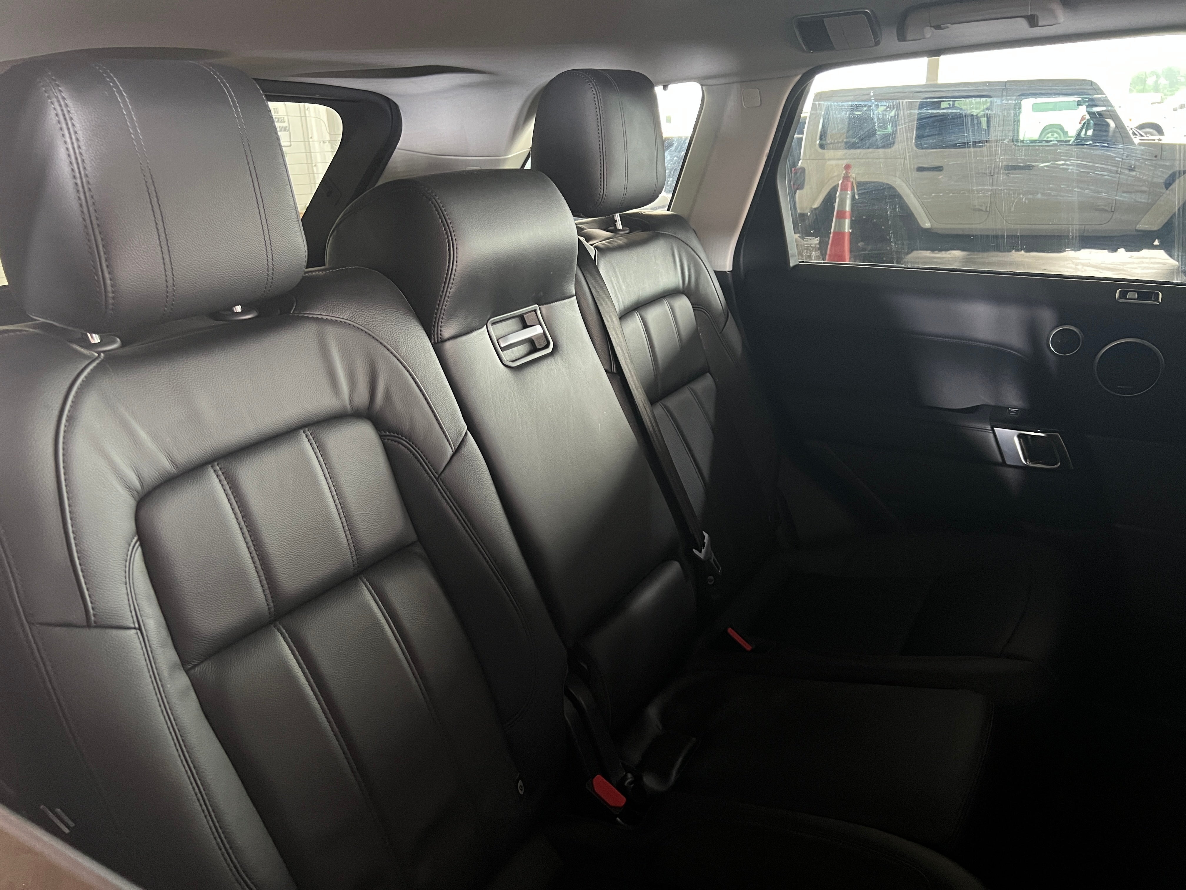2020 Land Rover Range Rover Sport SE 5