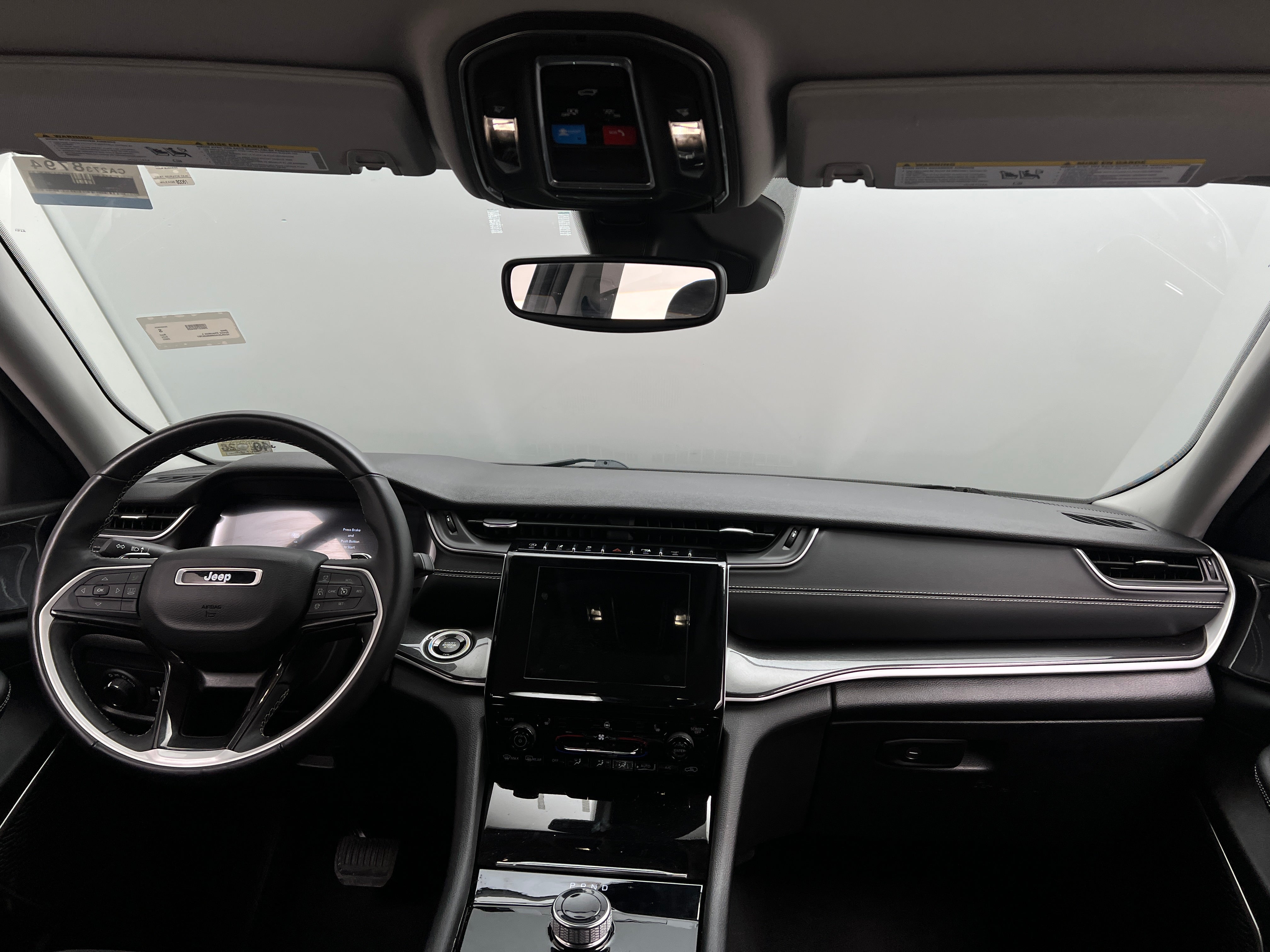 2022 Jeep Grand Cherokee L Laredo 3