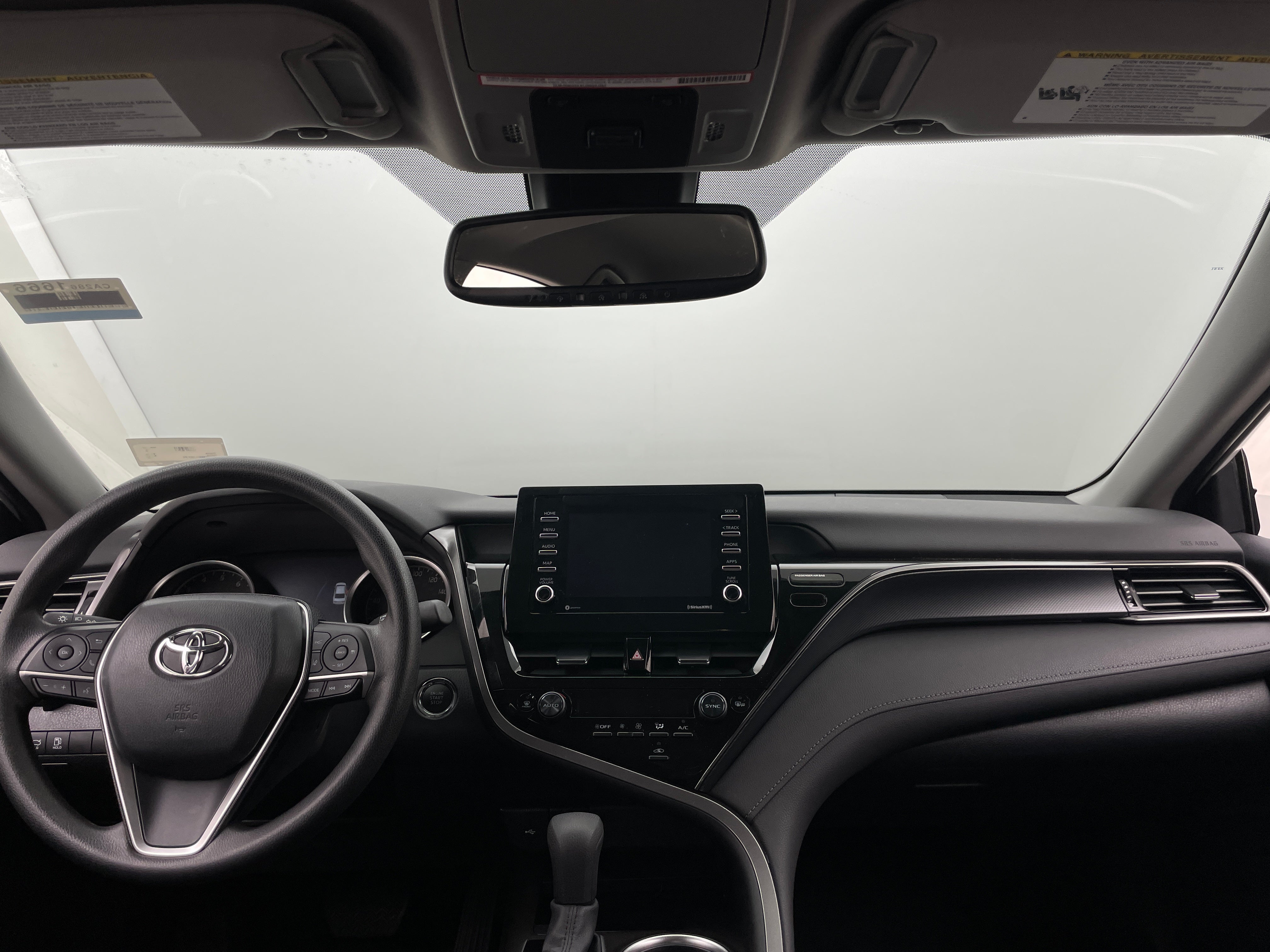 2022 Toyota Camry LE 3