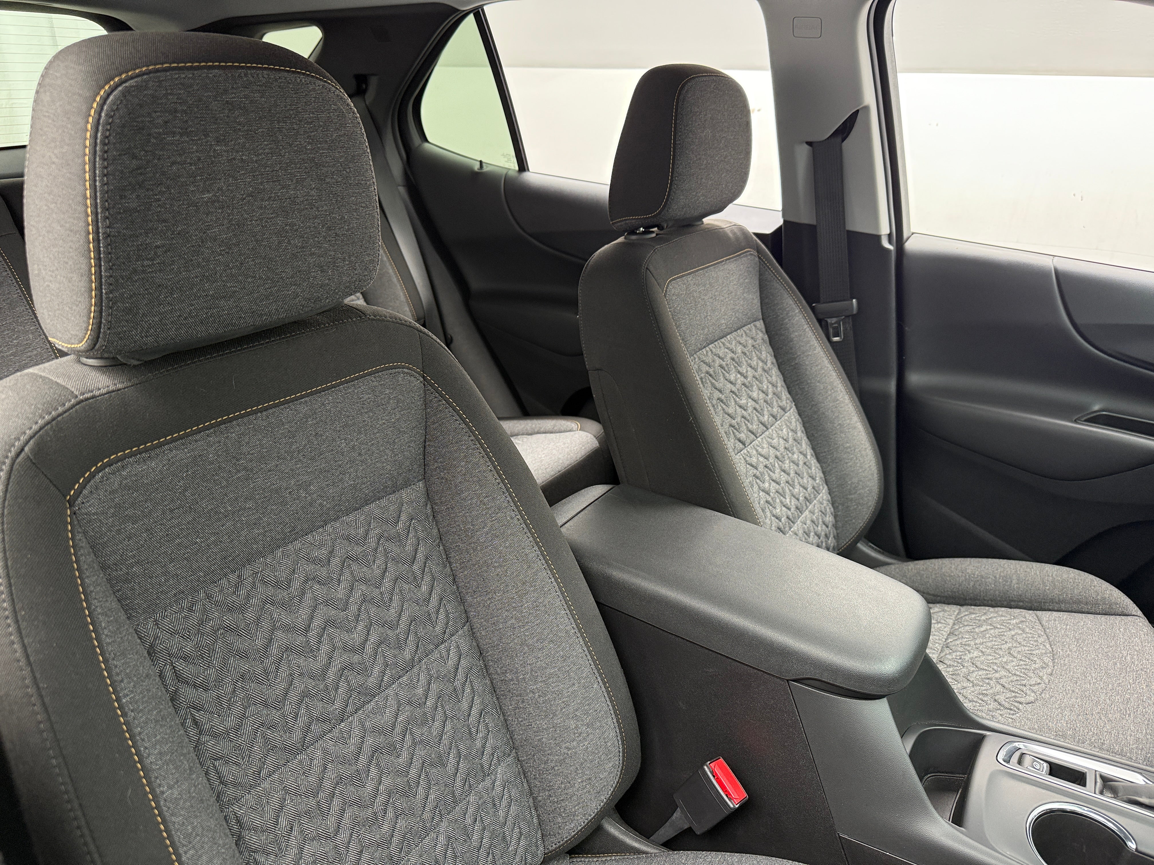 2023 Chevrolet Equinox LT 2
