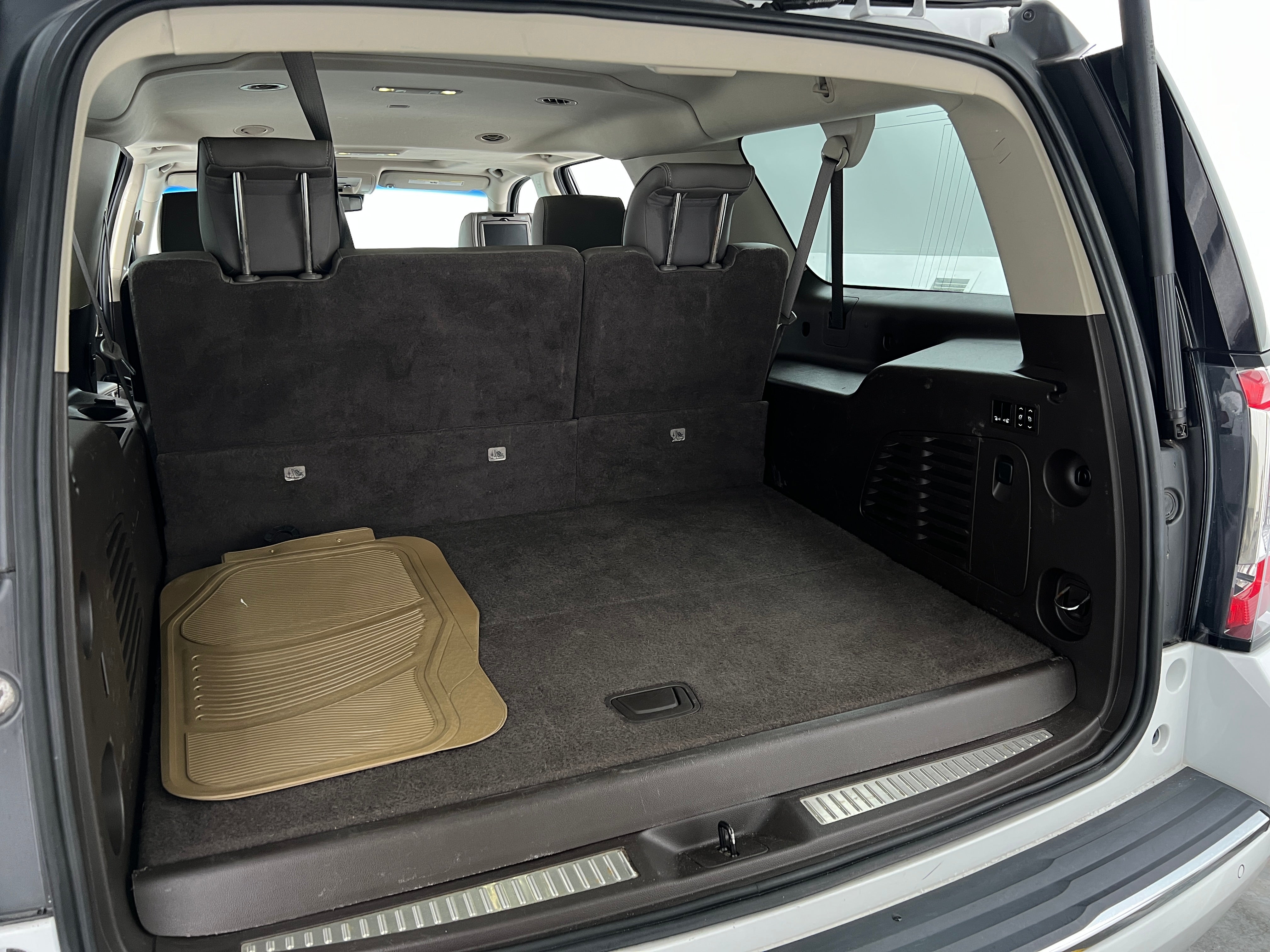 2016 GMC Yukon XL Denali 6