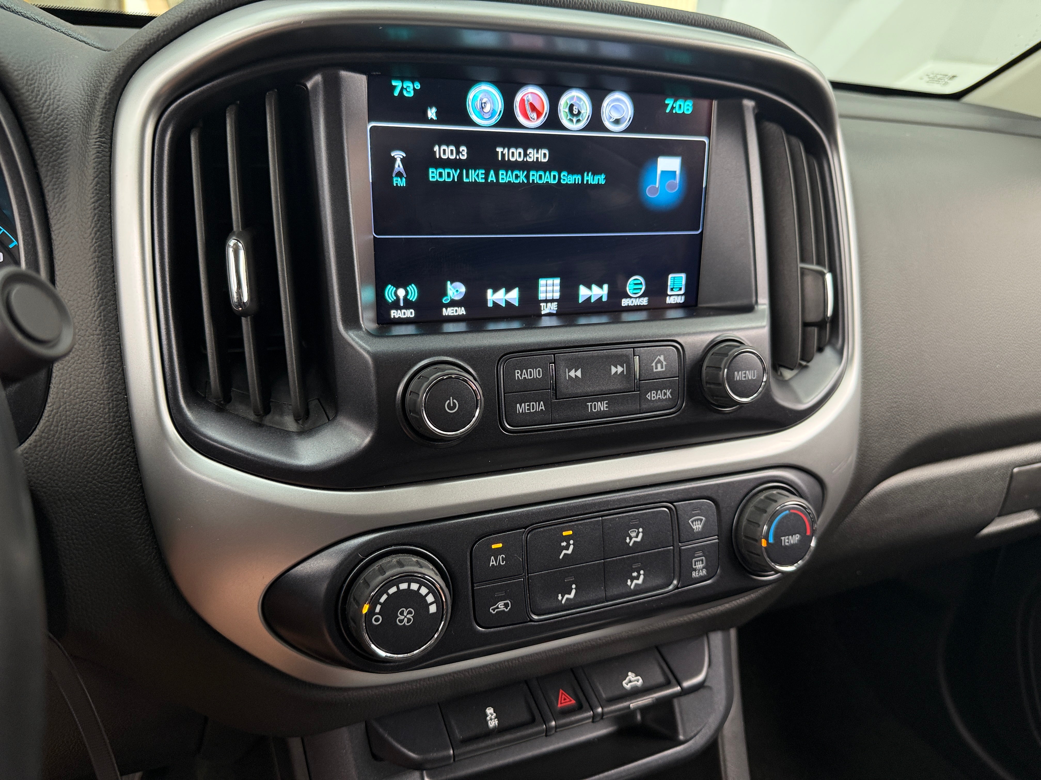 2017 Chevrolet Colorado LT 4