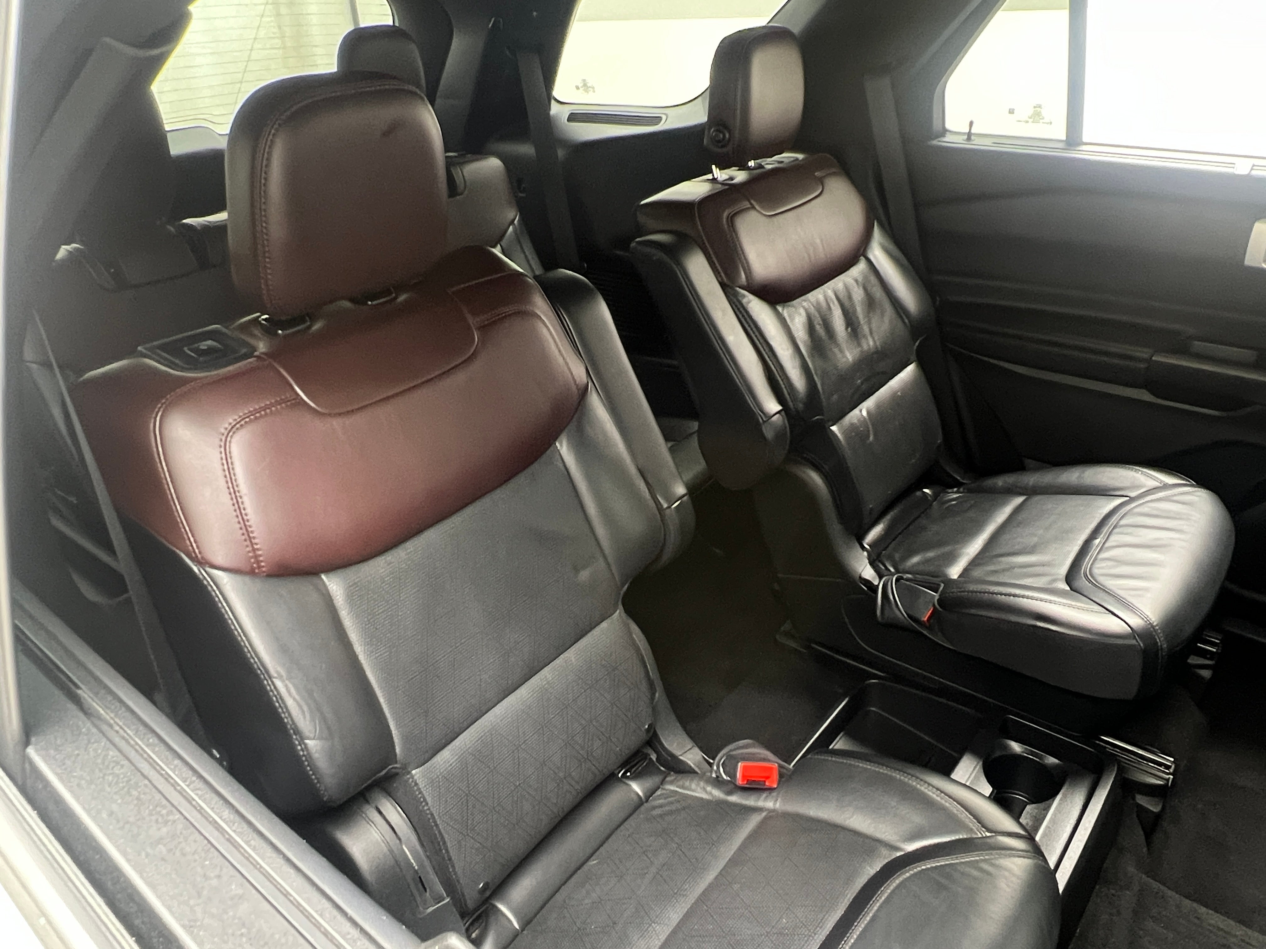 2020 Ford Explorer Platinum 5