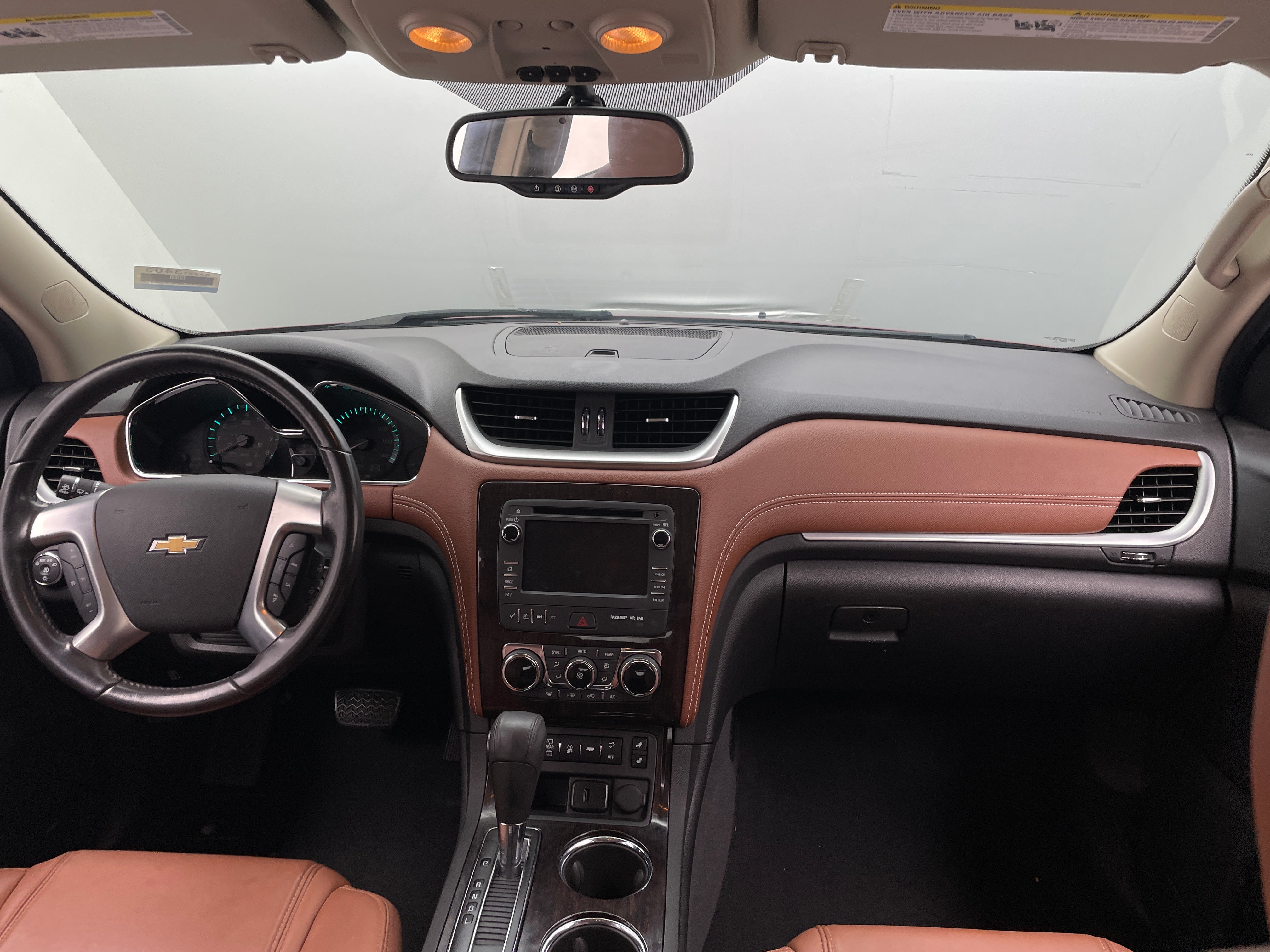 2017 Chevrolet Traverse LT 2