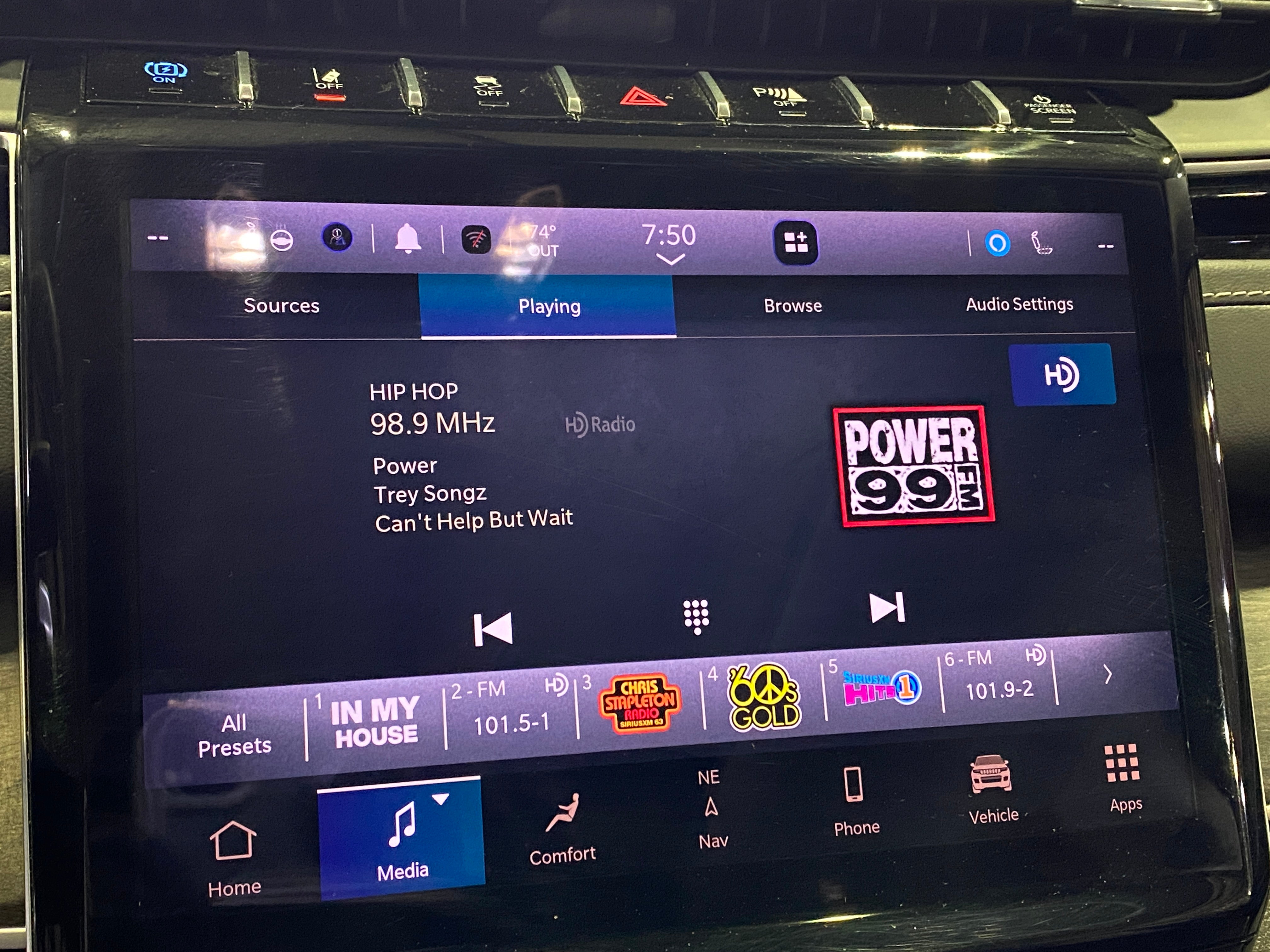 2023 Jeep Grand Cherokee 4xe 3