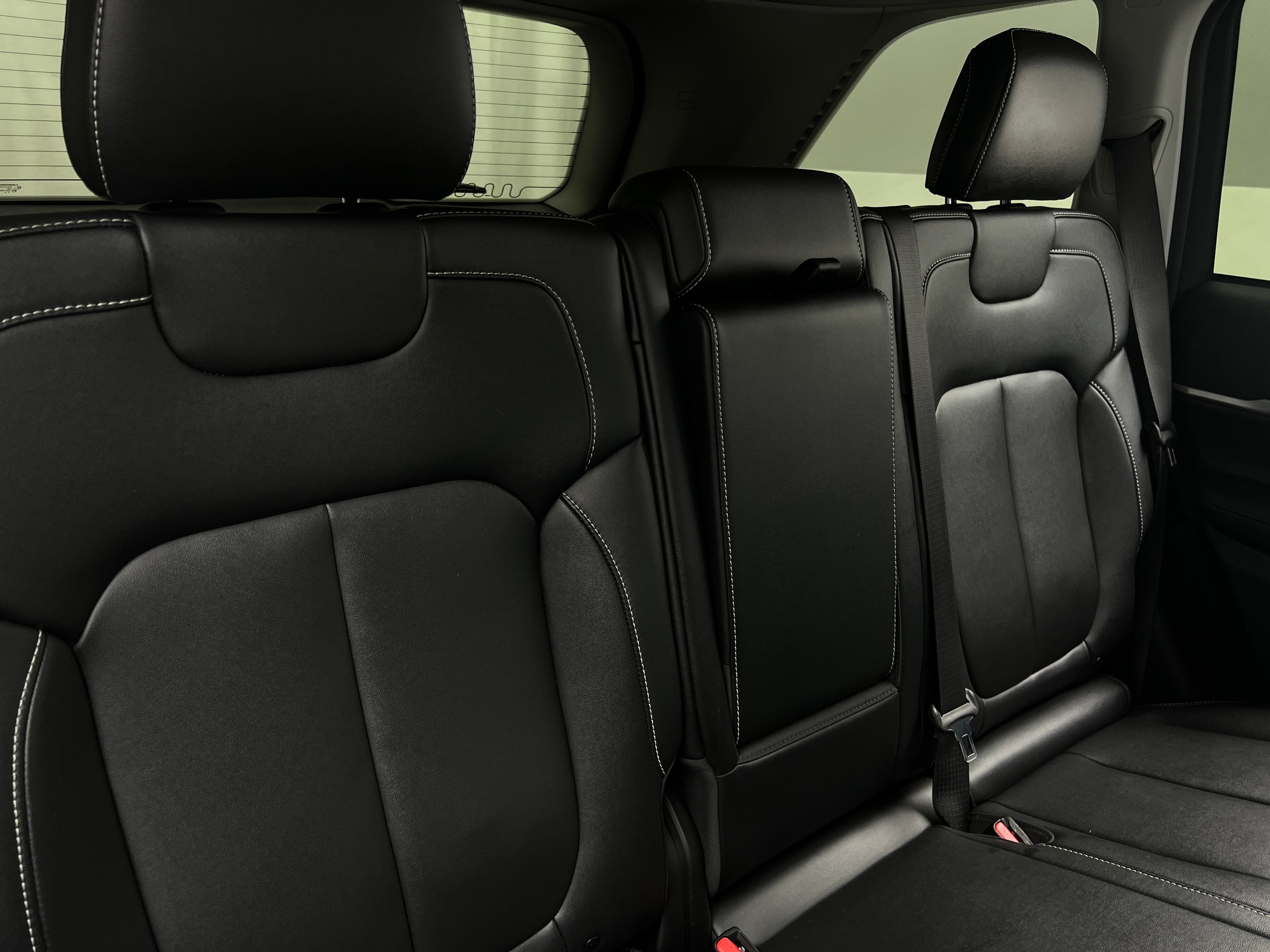 2023 Jeep Grand Cherokee Limited Edition 5