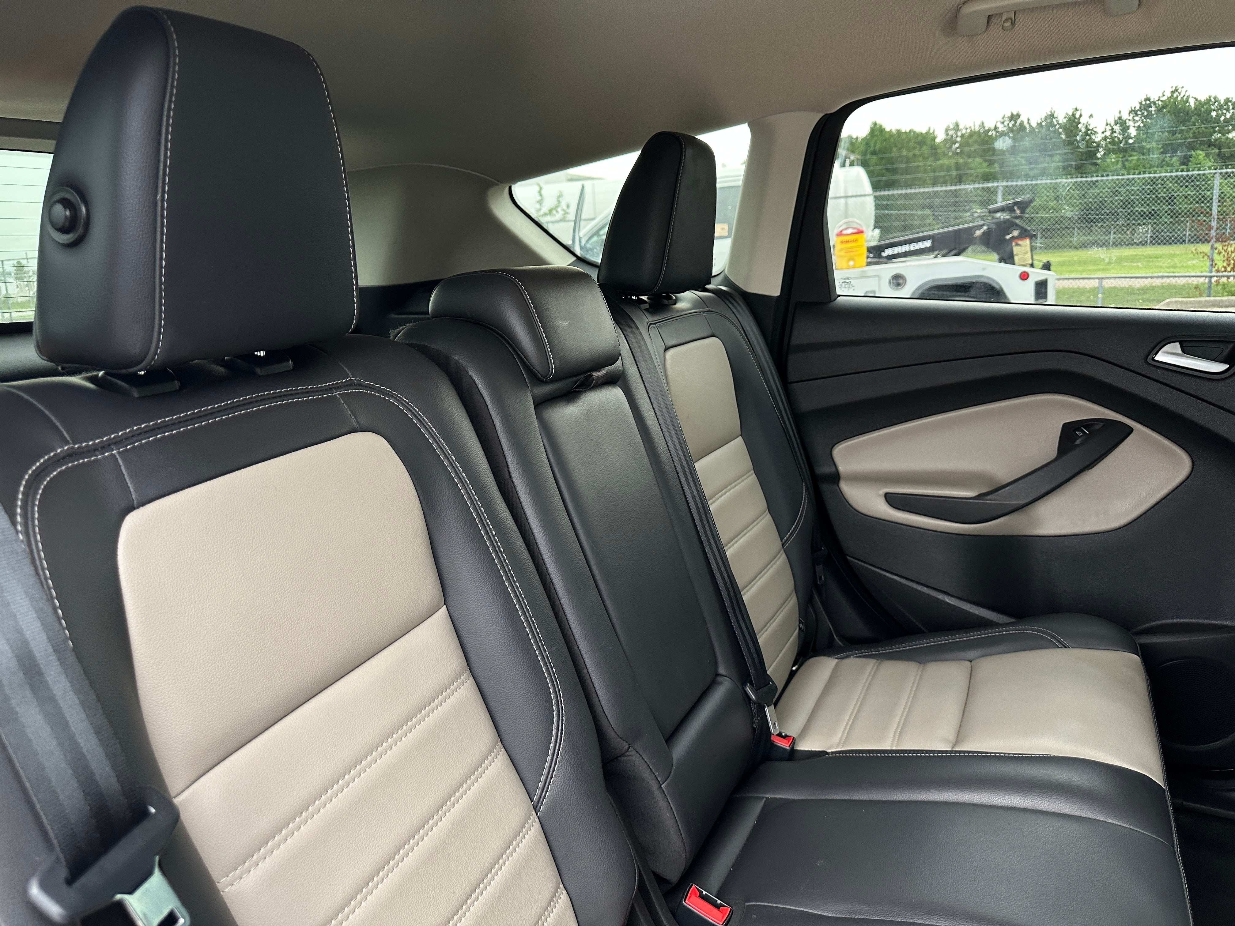 2019 Ford Escape SEL 5