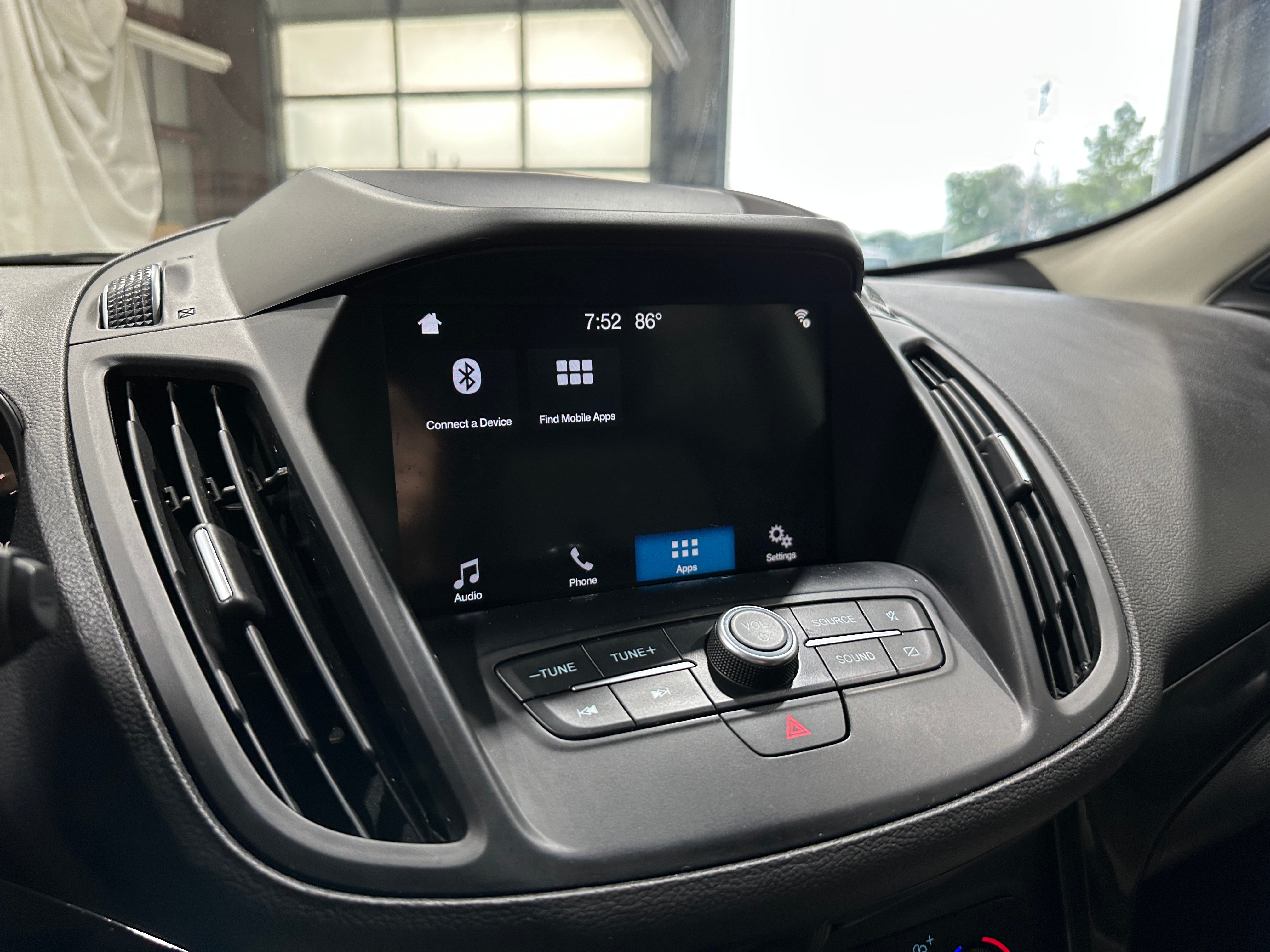 2019 Ford Escape SEL 3