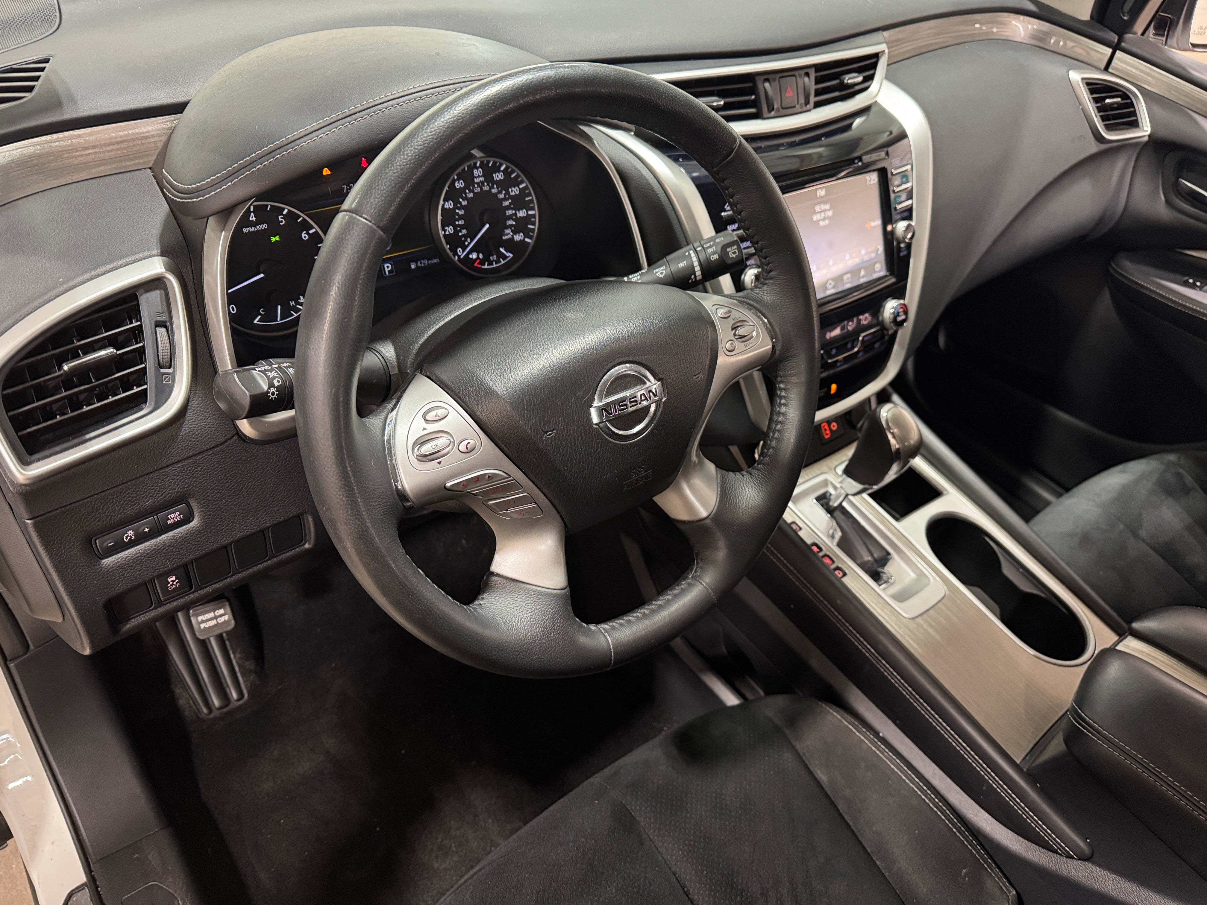 2018 Nissan Murano SV 3