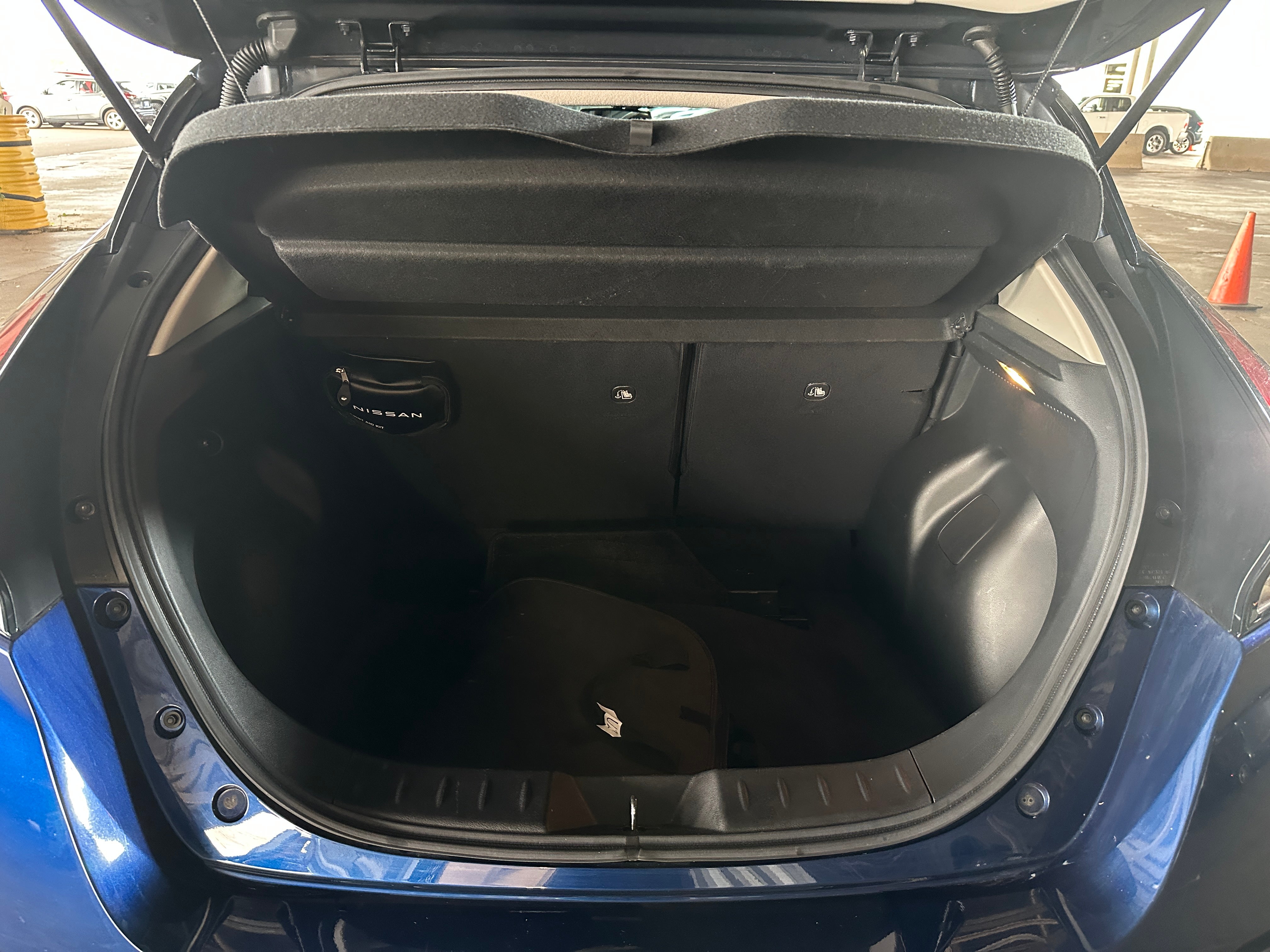 2022 Nissan Leaf SL Plus 7