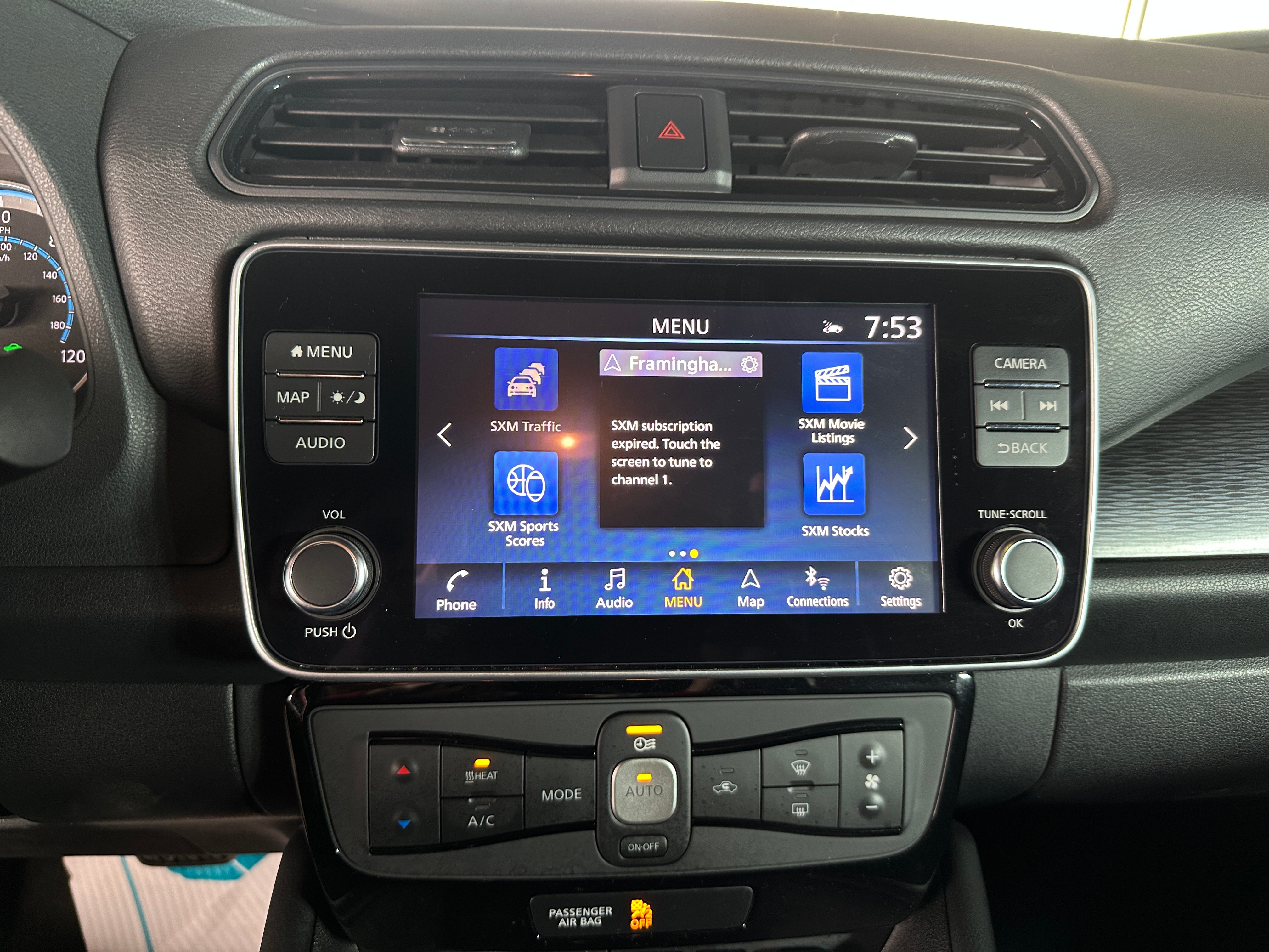 2022 Nissan Leaf SL Plus 4