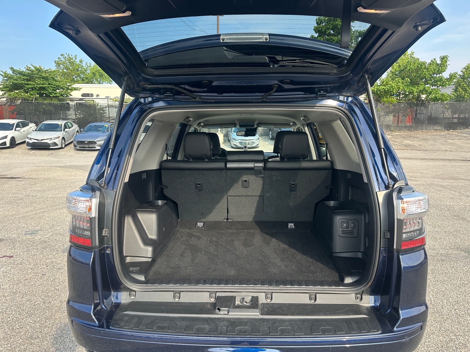 Thumbnail: 2024 Toyota 4Runner - 6