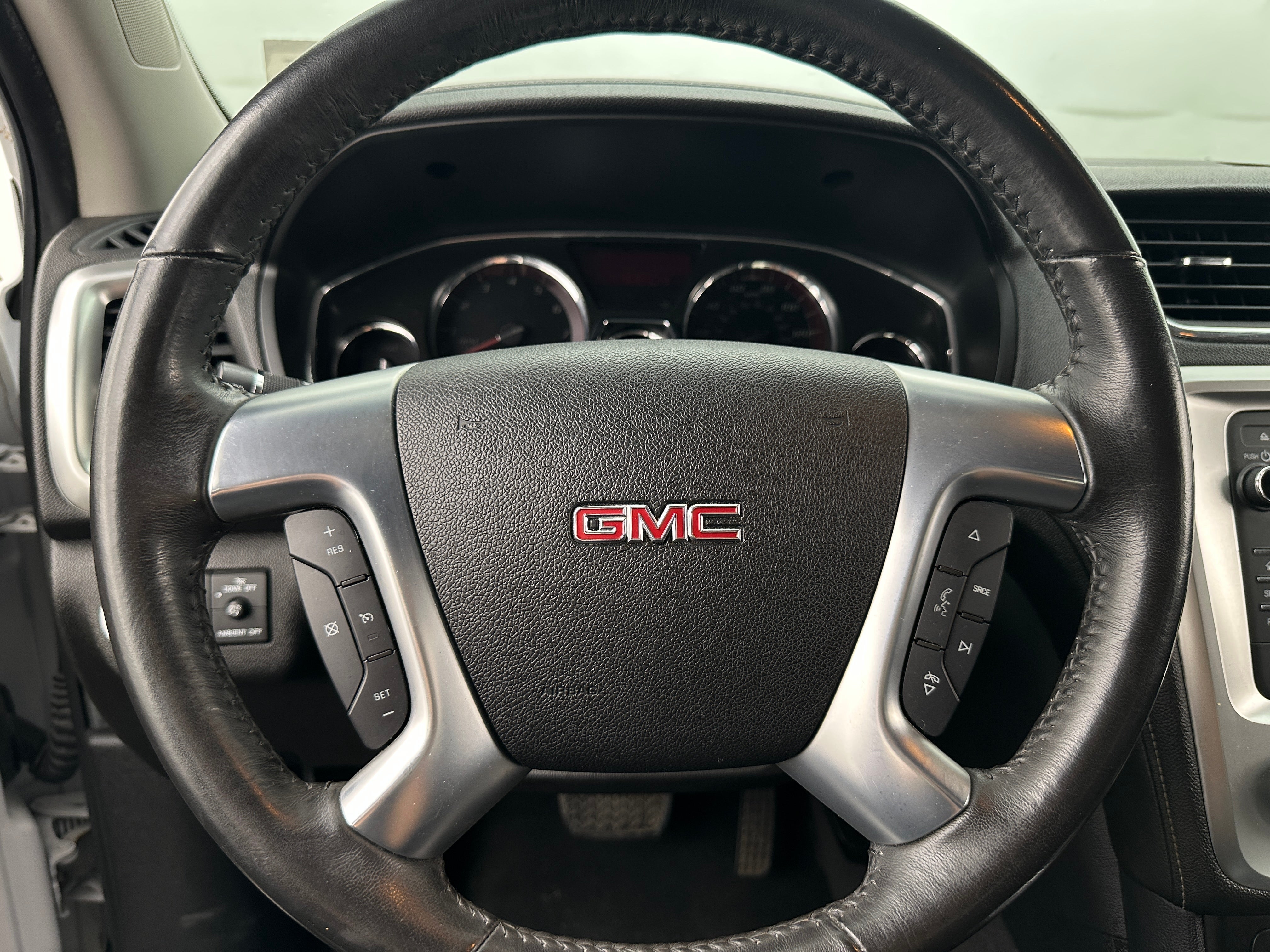 2016 GMC Acadia SLE 5