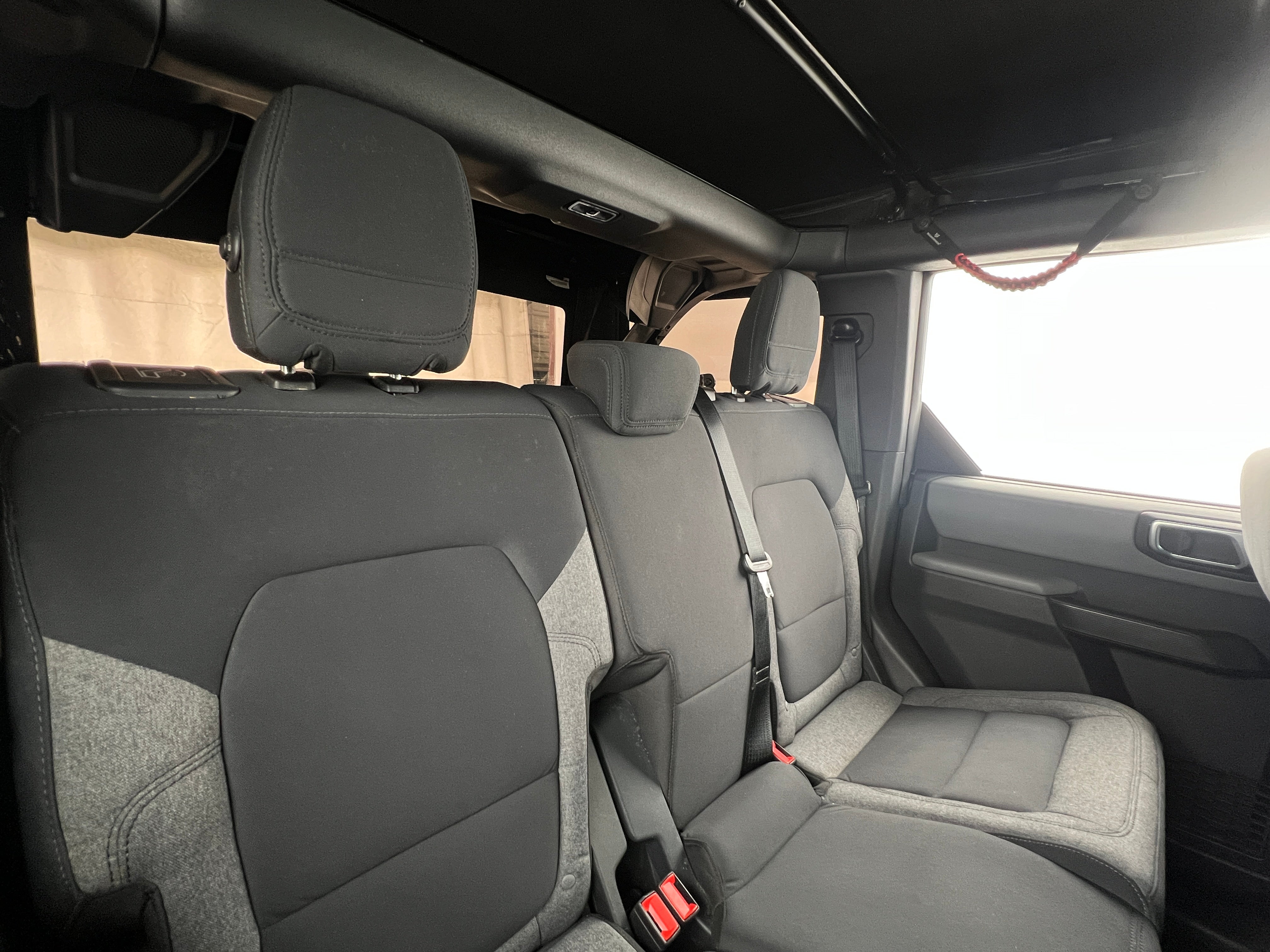 2021 Ford Bronco Base 6