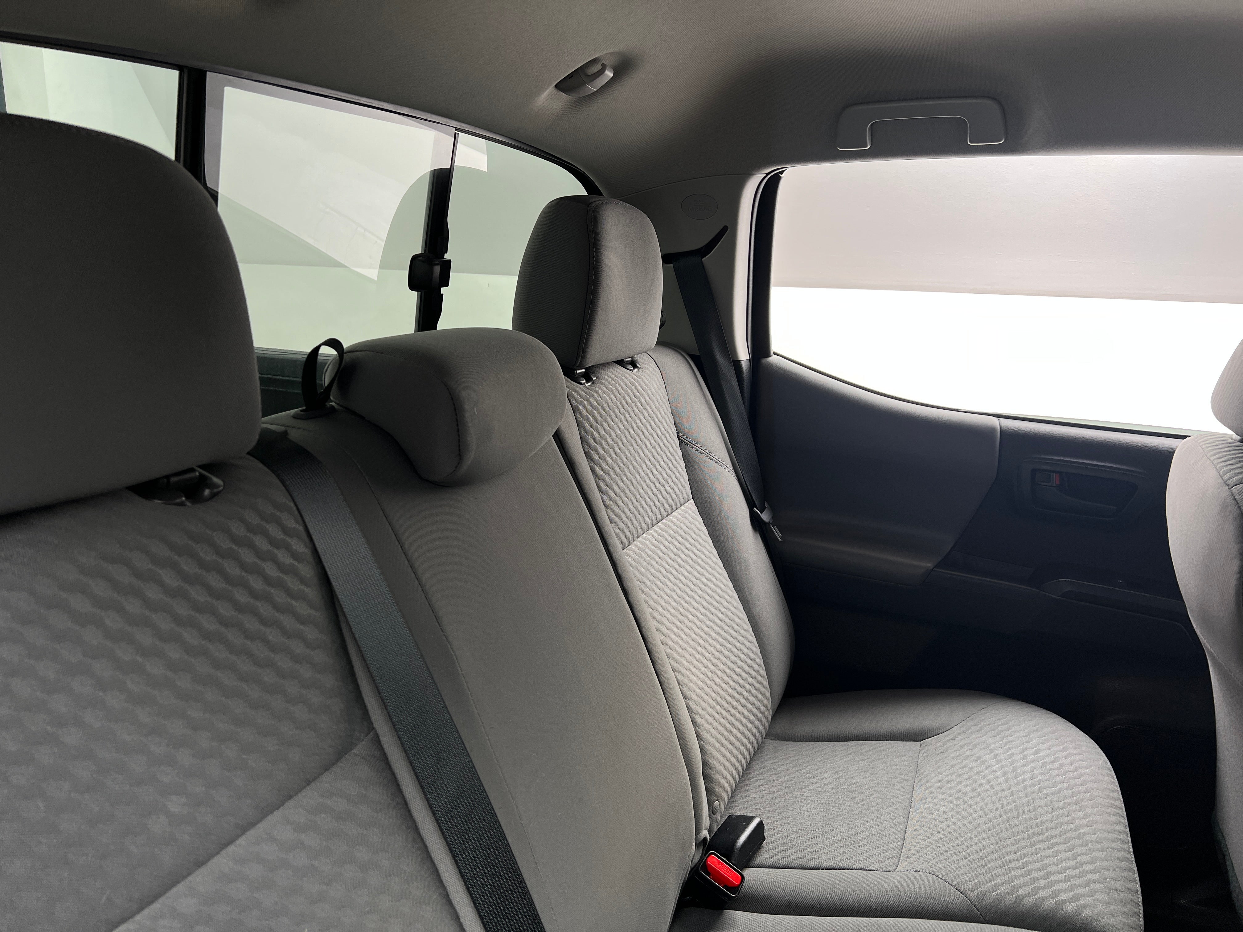 2022 Toyota Tacoma SR5 6