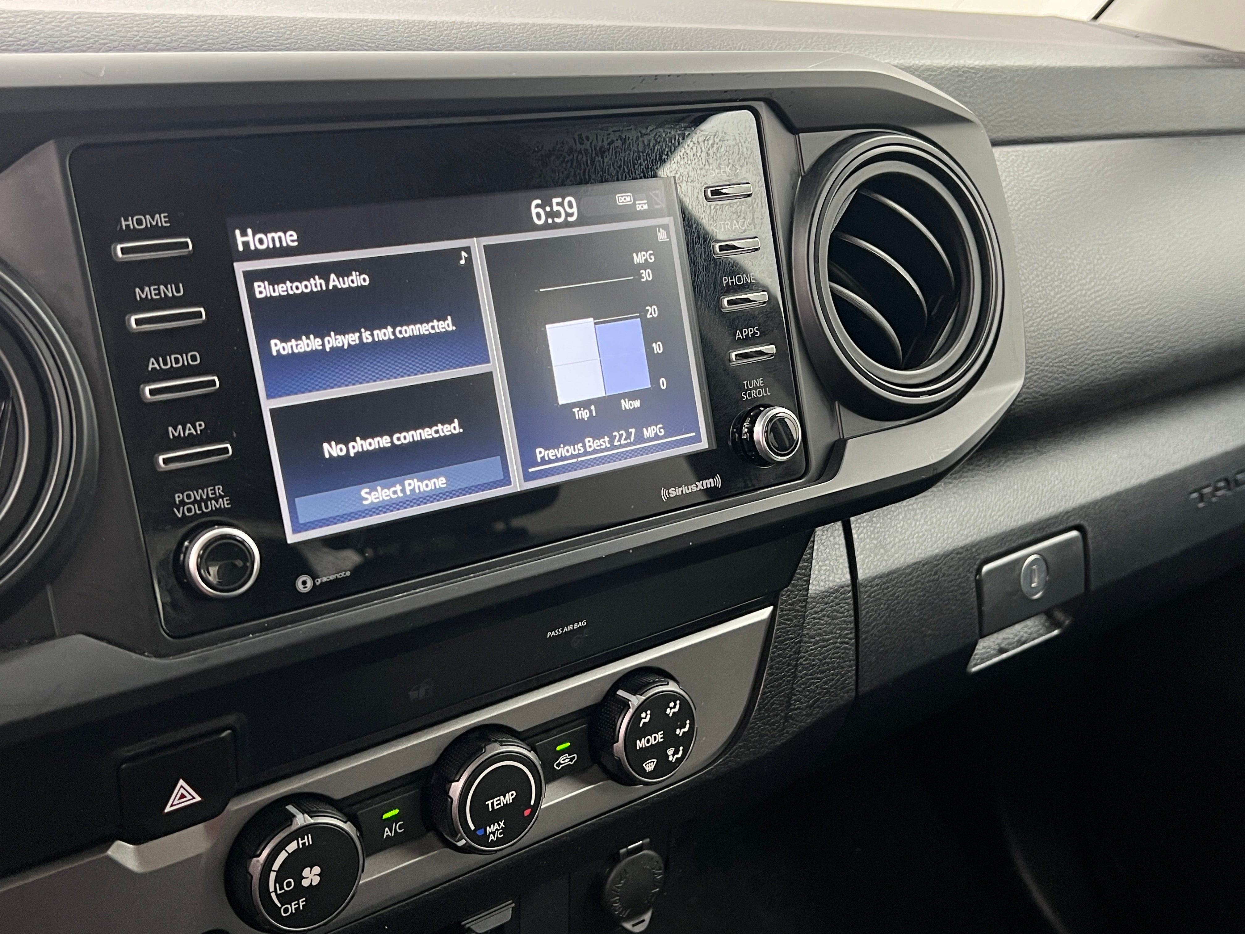 2022 Toyota Tacoma SR5 4