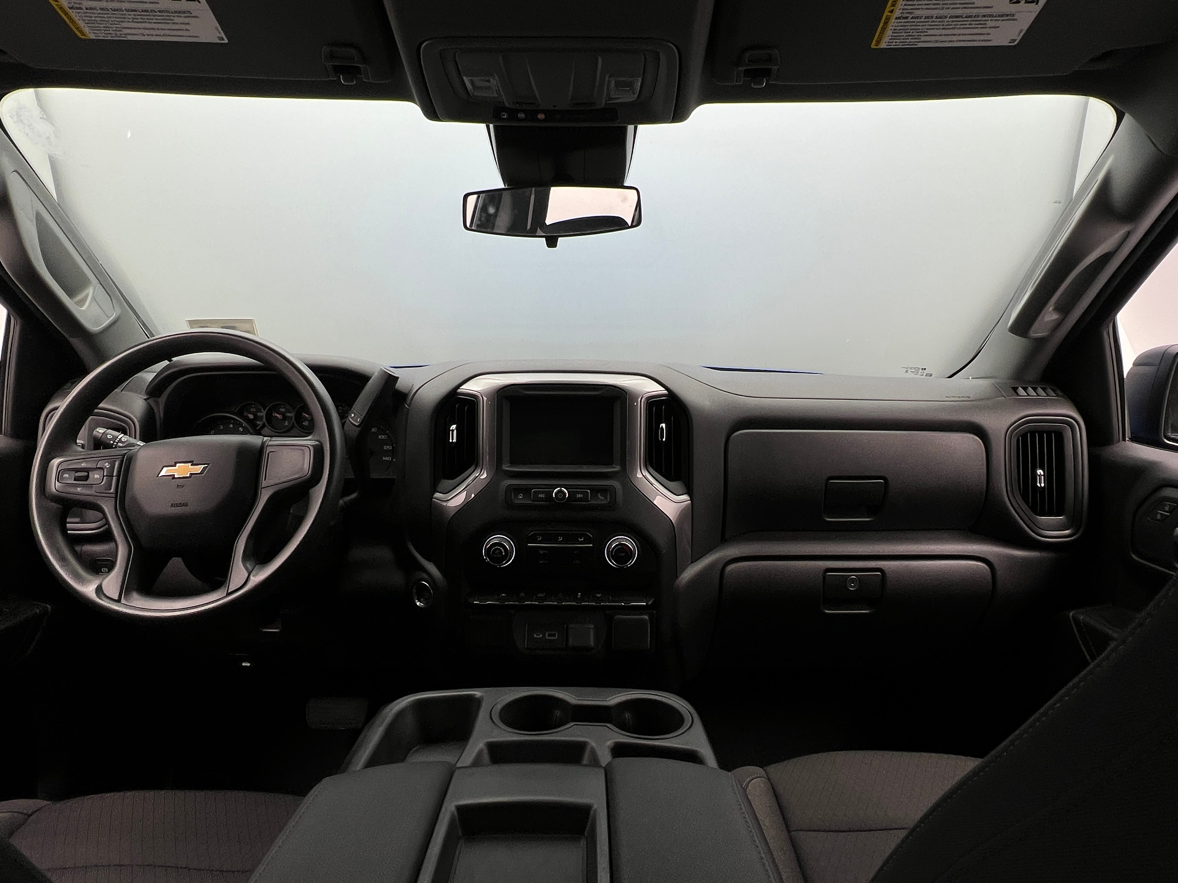 2023 Chevrolet Silverado 1500 Custom 3