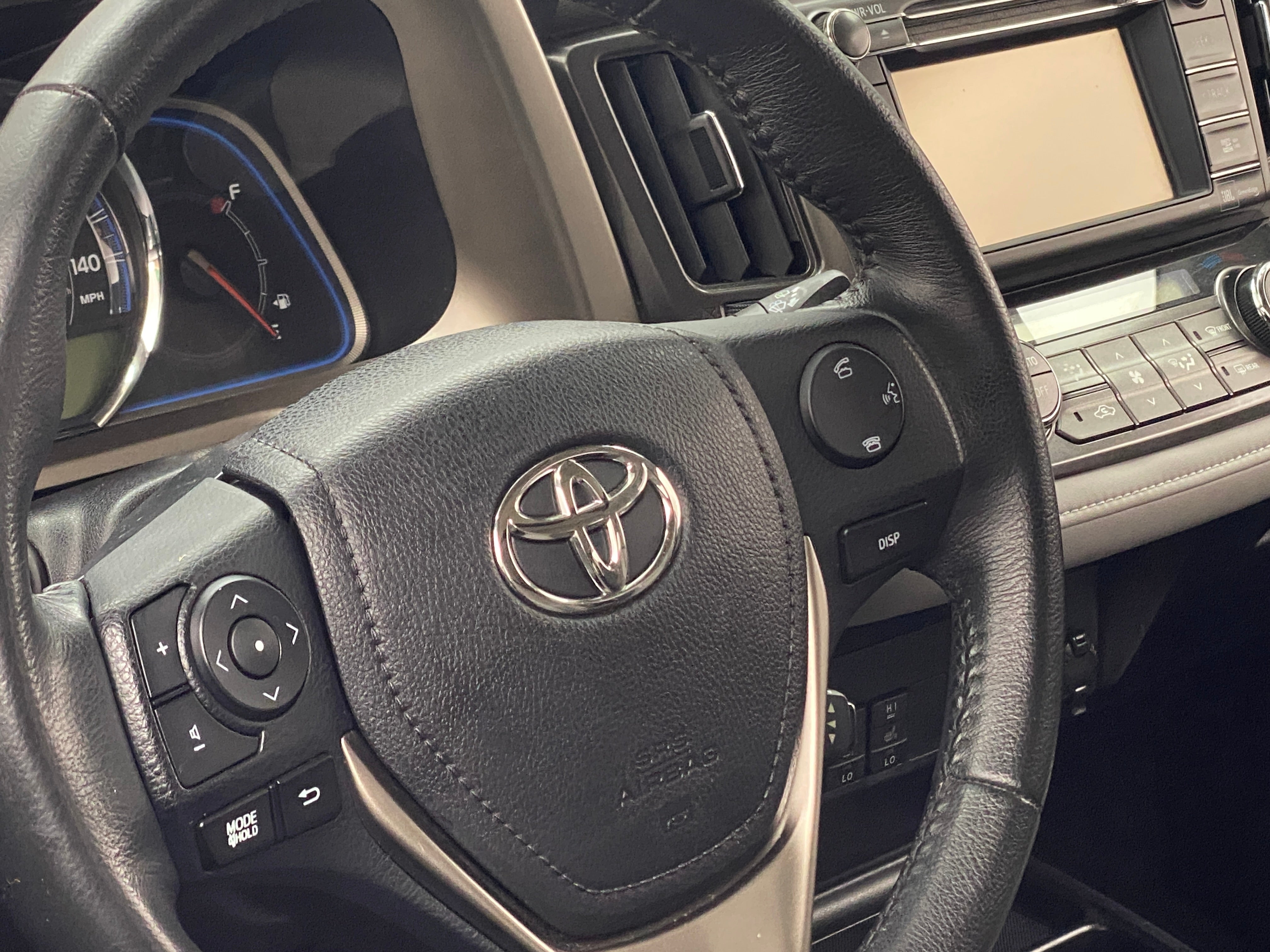 2015 Toyota RAV4 Limited 4
