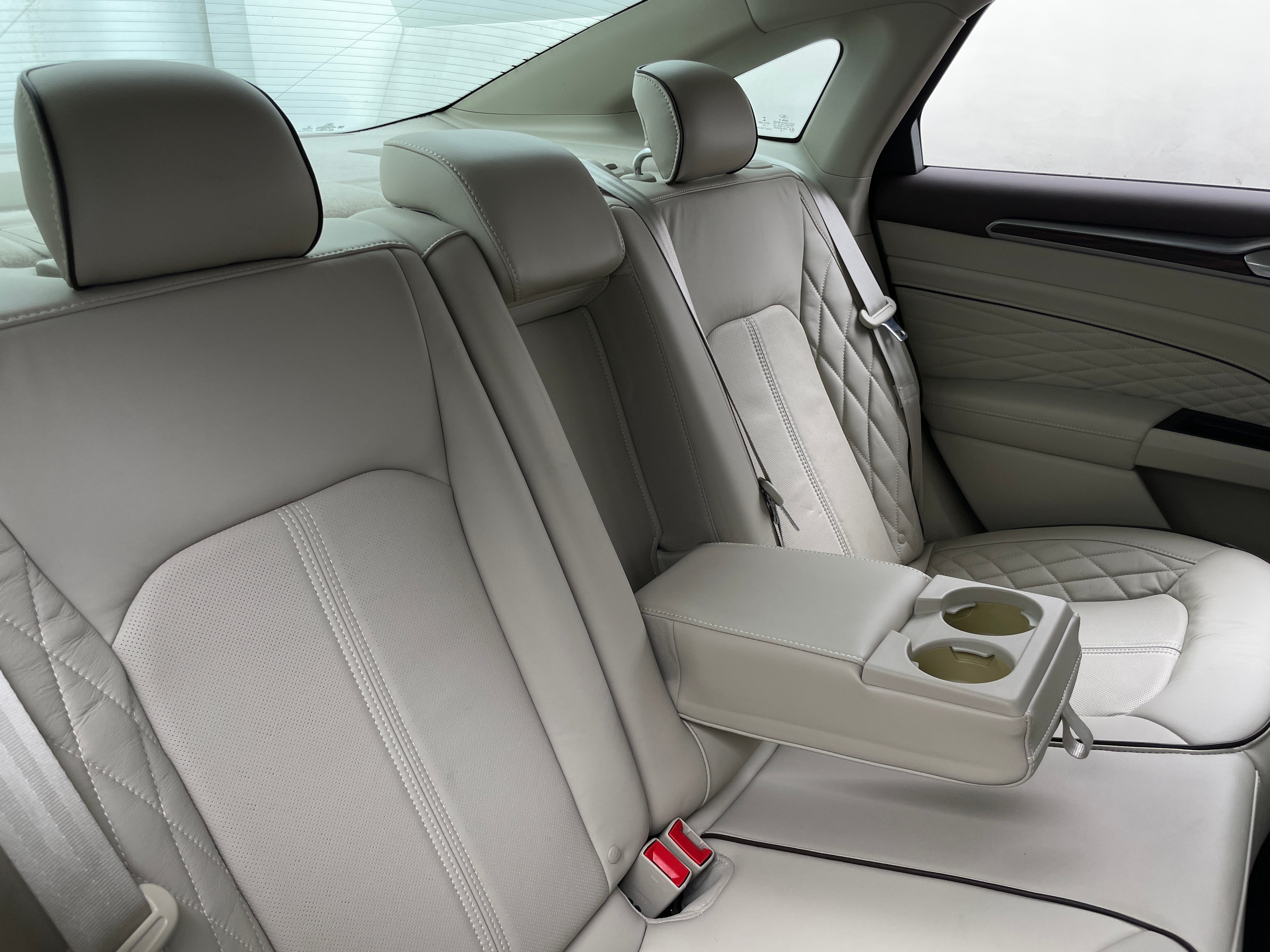 2017 Ford Fusion Platinum 5