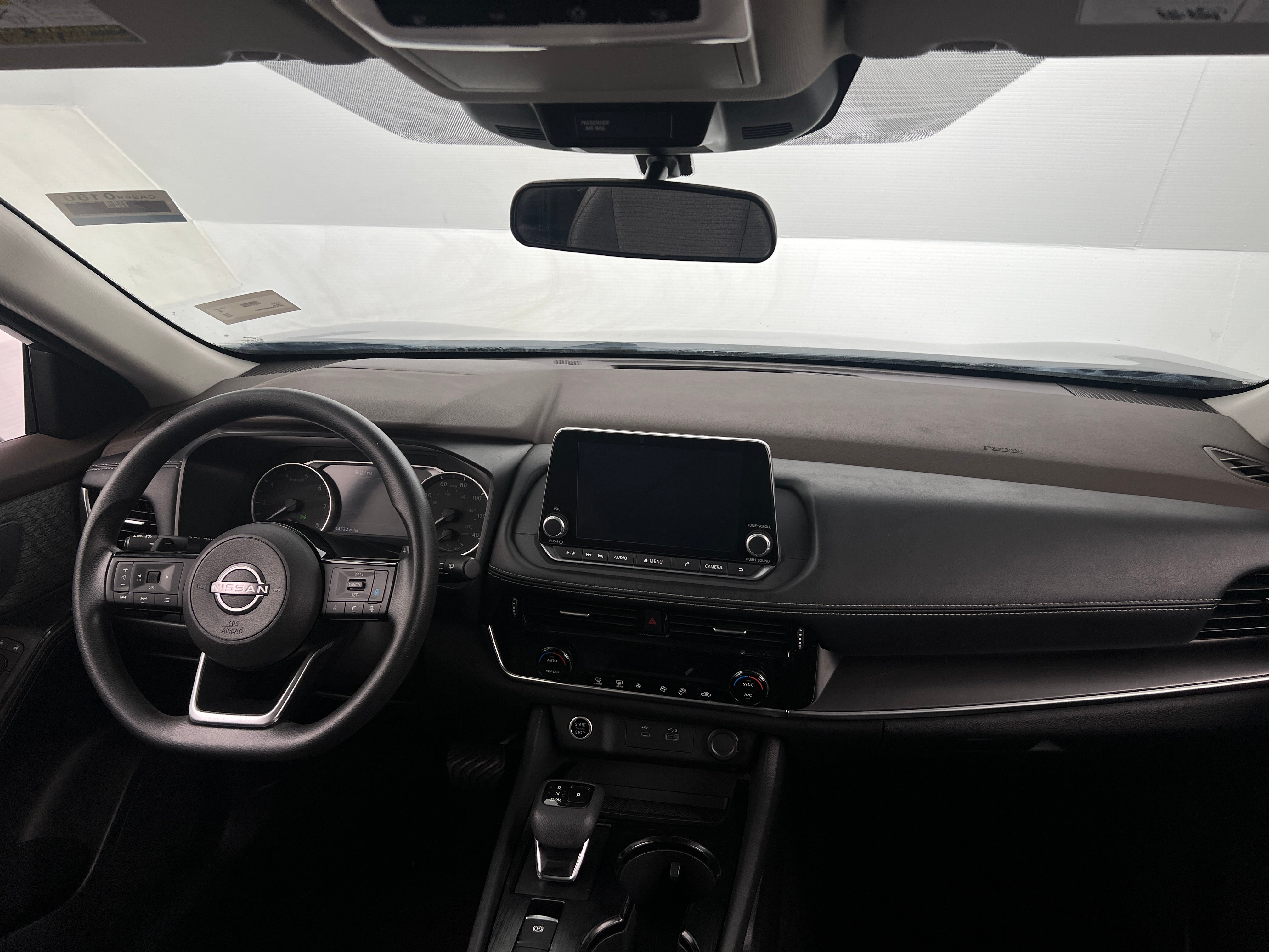 2022 Nissan Rogue SV 3