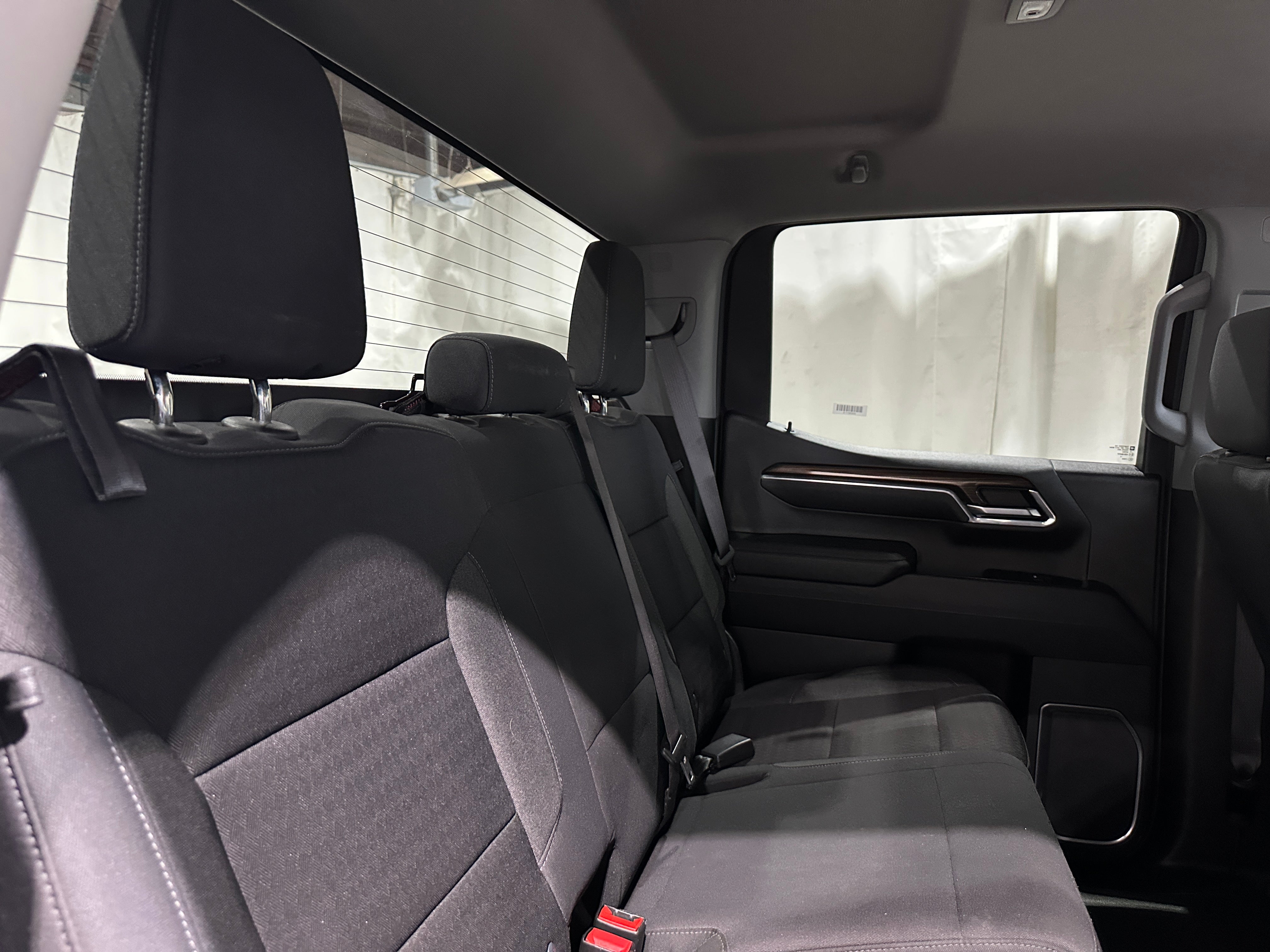 2023 Chevrolet Silverado 1500 LT 6