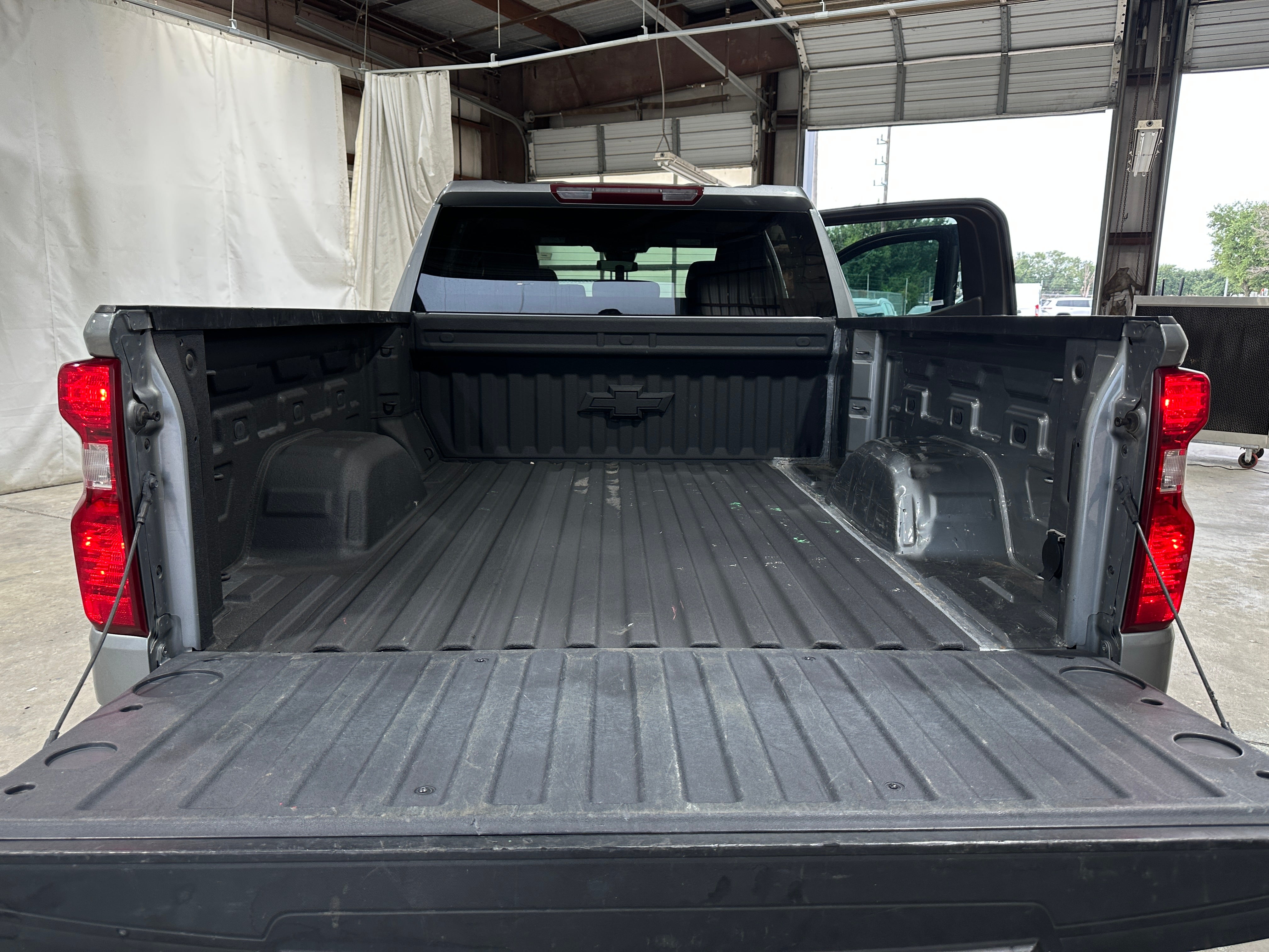 2023 Chevrolet Silverado 1500 LT 7