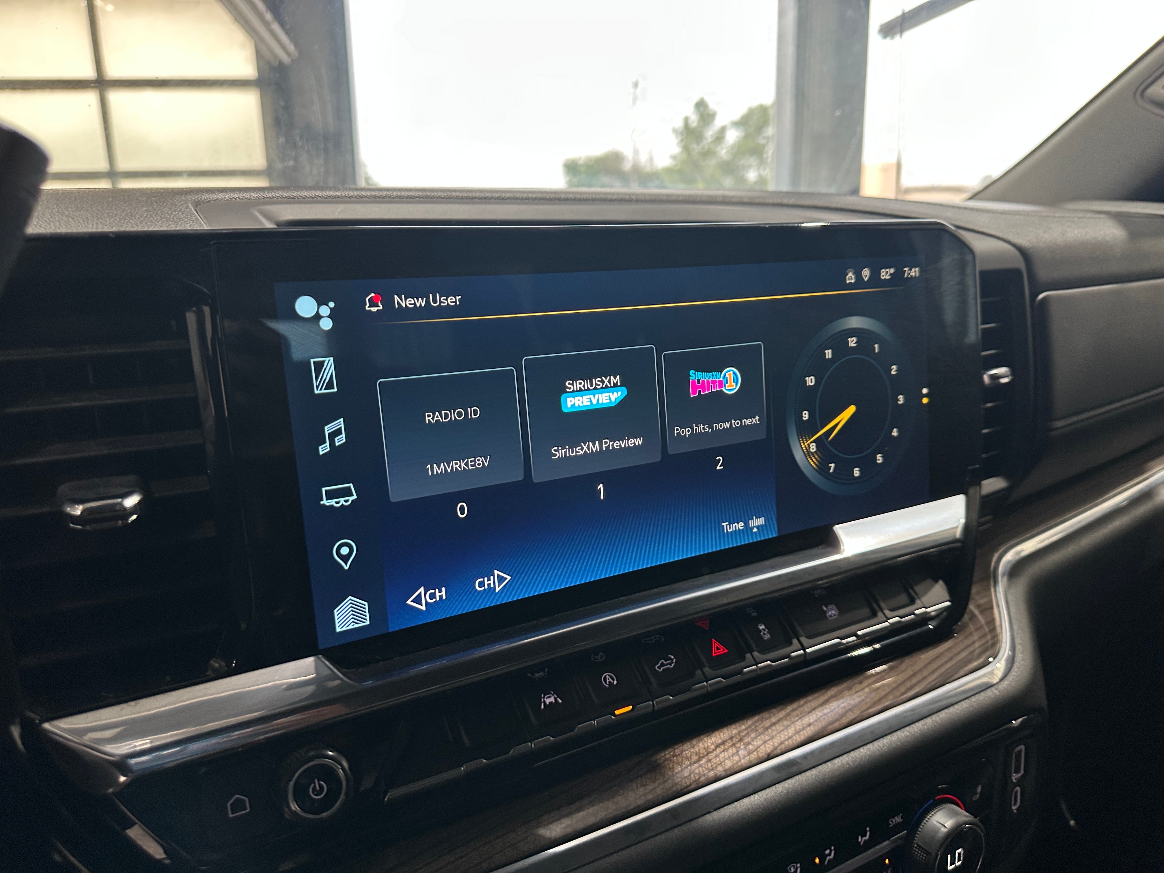 2023 Chevrolet Silverado 1500 LT 4