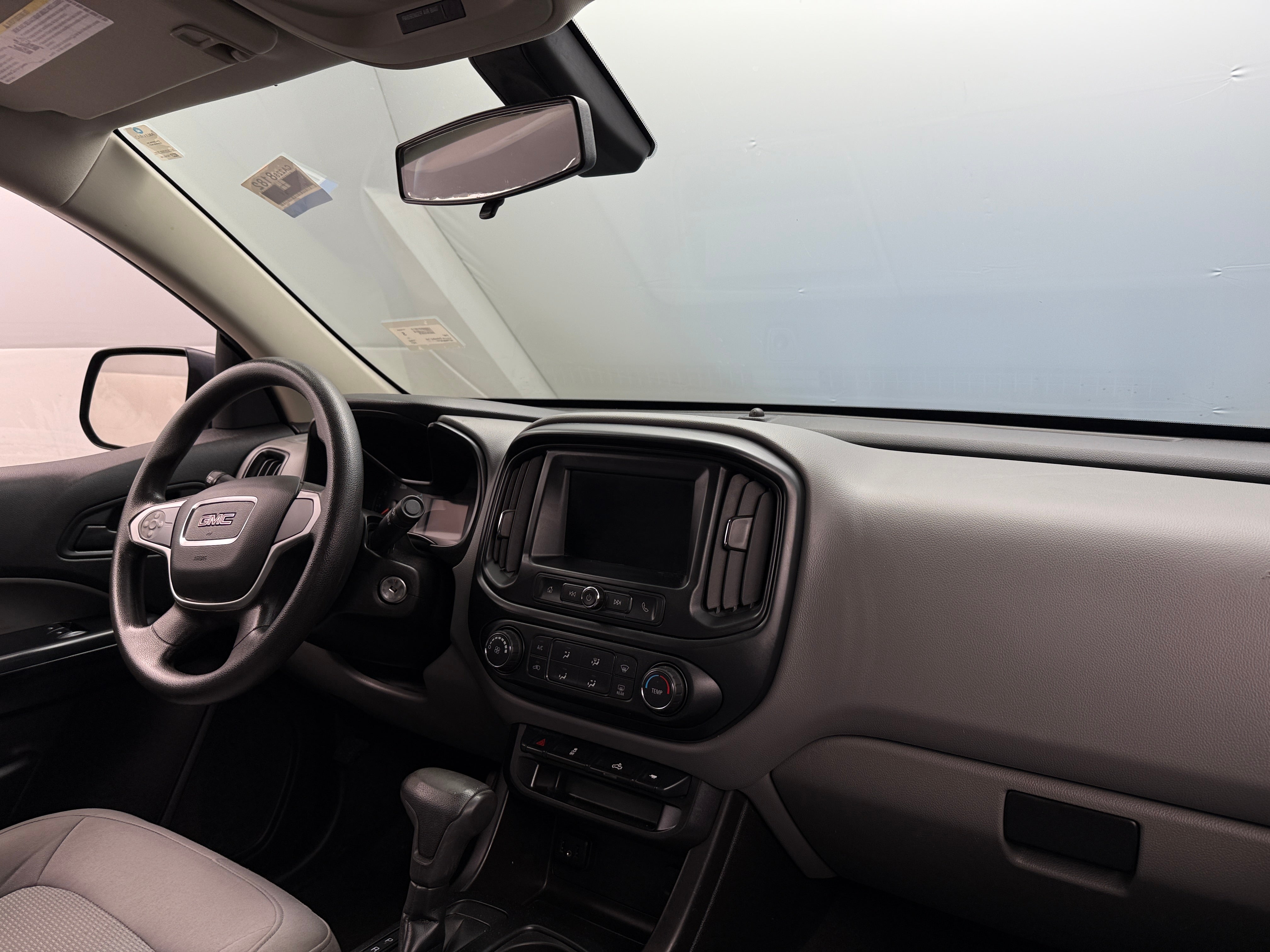 2021 GMC Canyon Elevation Standard 3