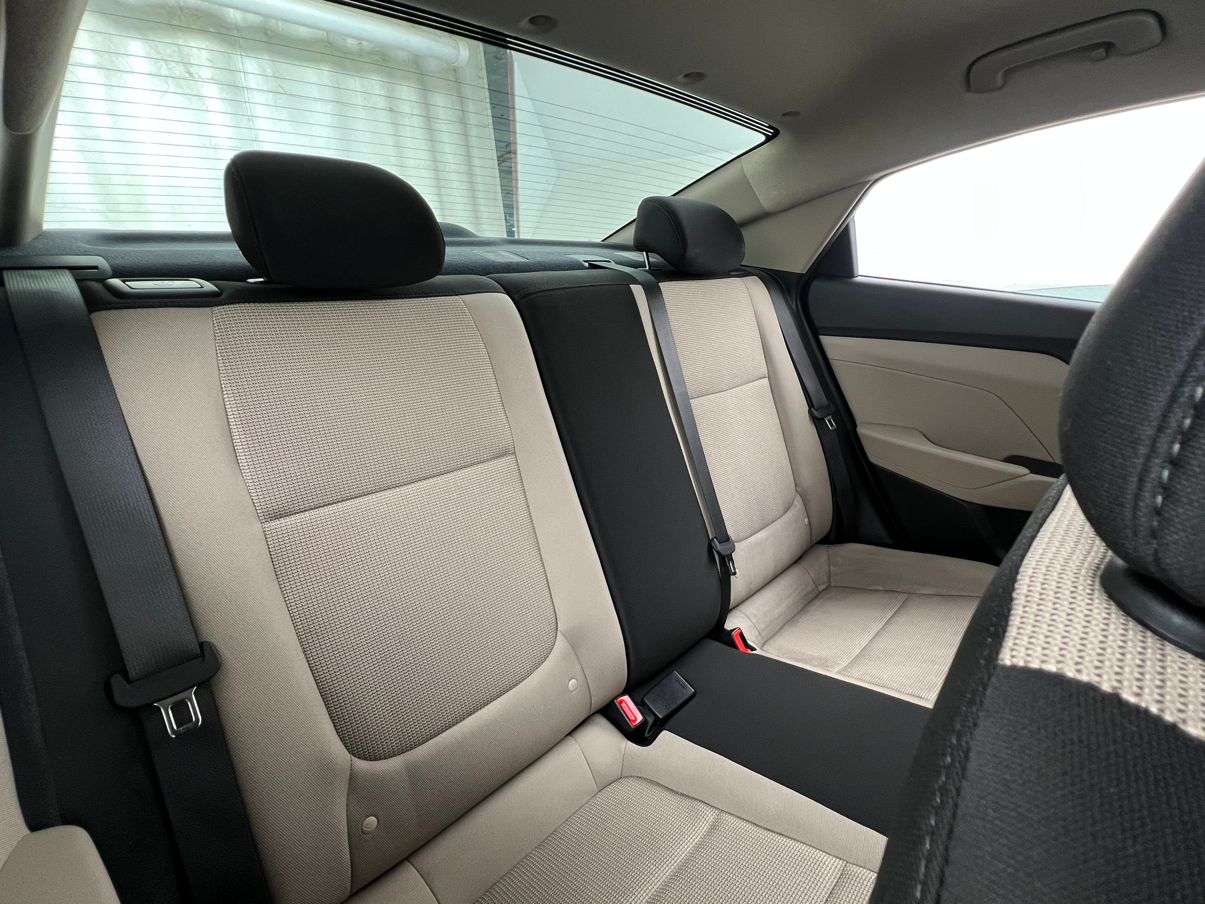 2022 Hyundai Accent SE 6
