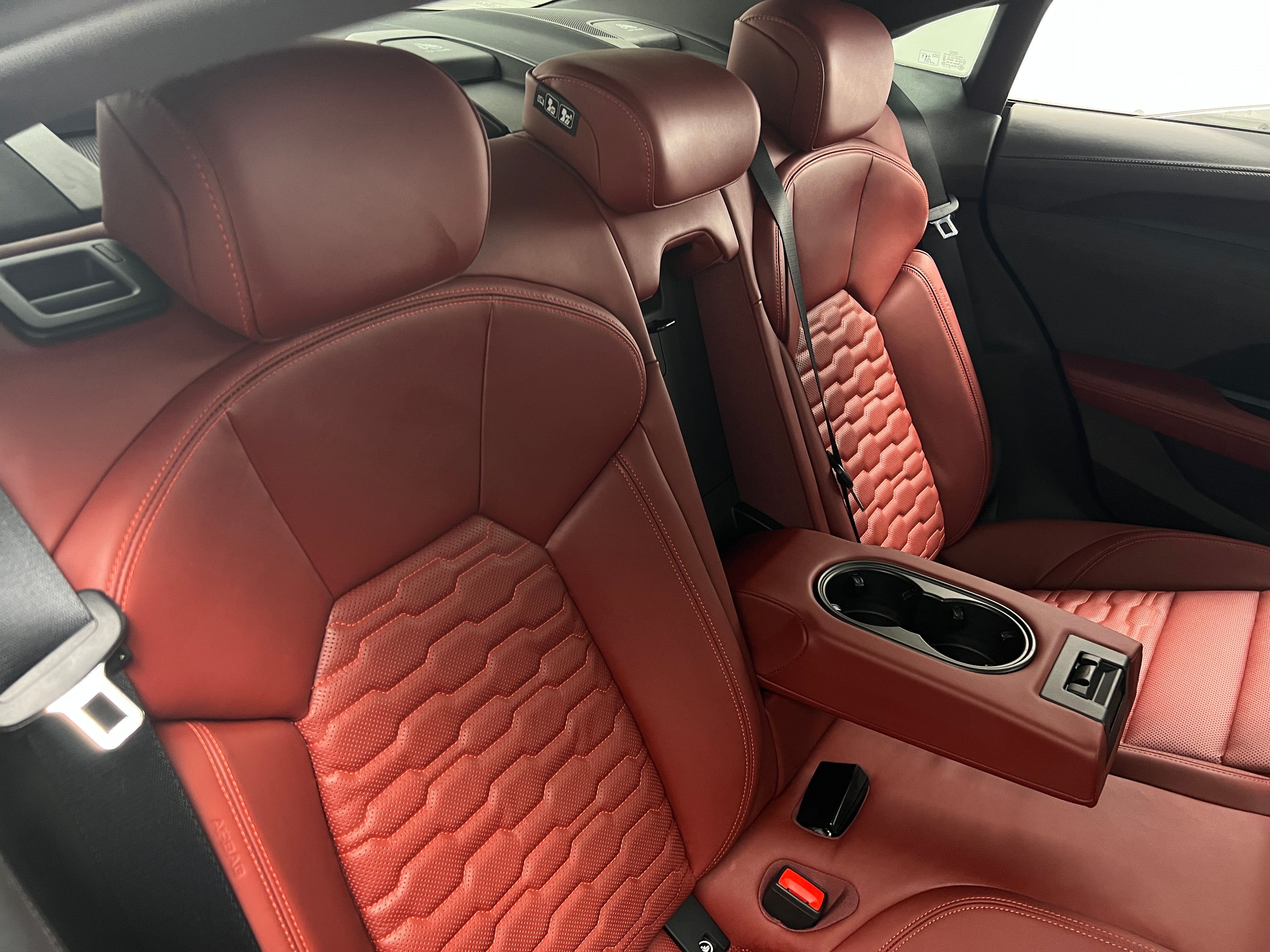 2022 Audi e-tron GT Prestige 5