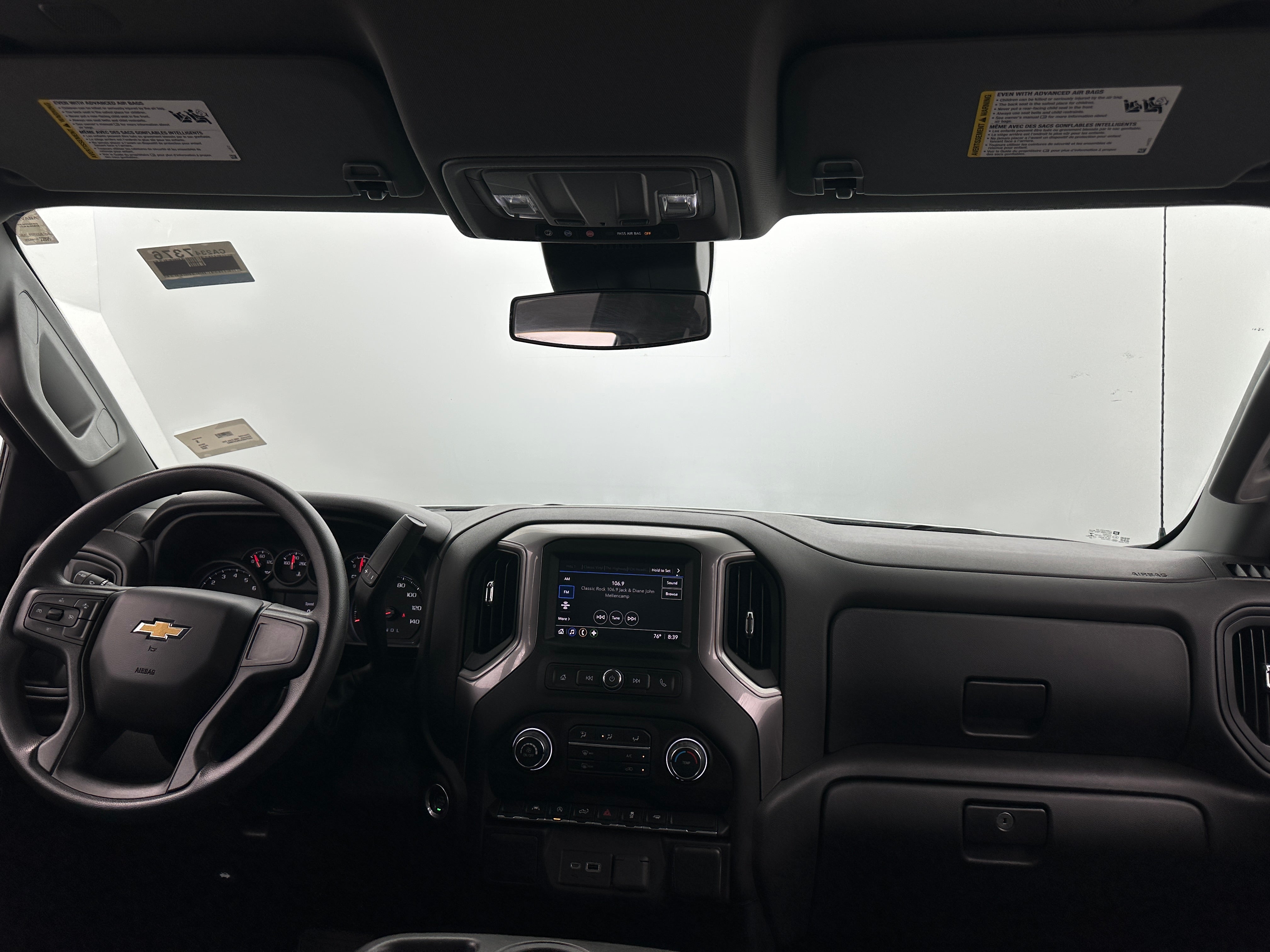 2022 Chevrolet Silverado 1500 Custom 3